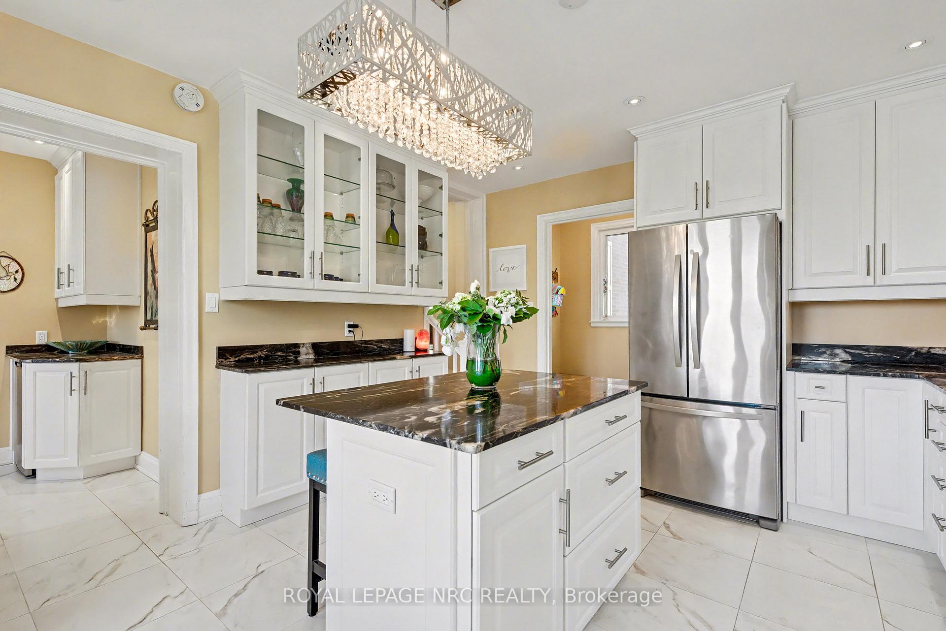 Photo 18 of 9 Shaldan Lane, Pelham, Fonthill — HOMEH