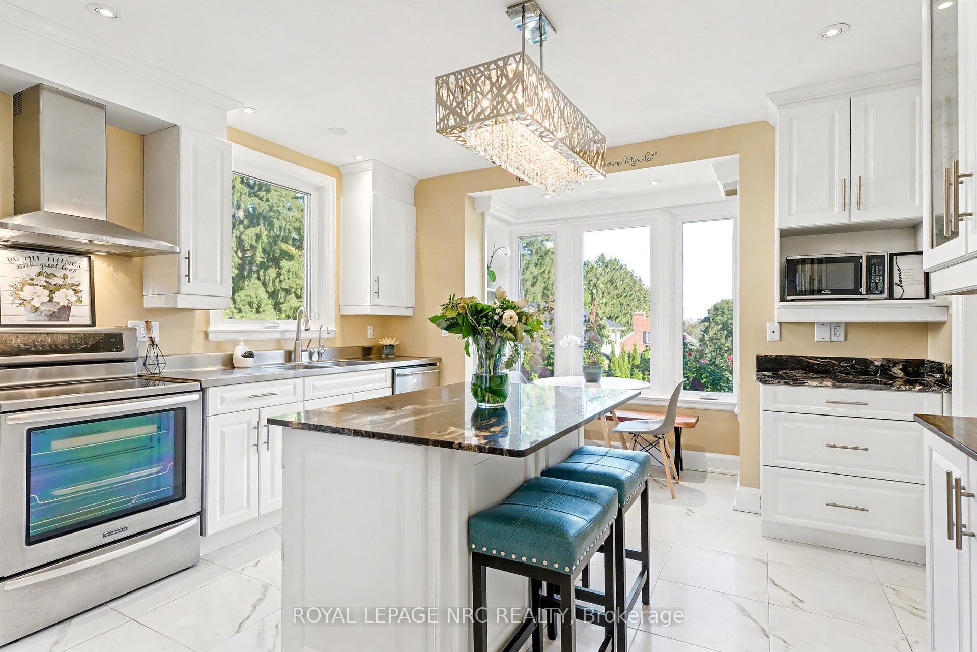 Photo 19 of 9 Shaldan Lane, Pelham, Fonthill — HOMEH