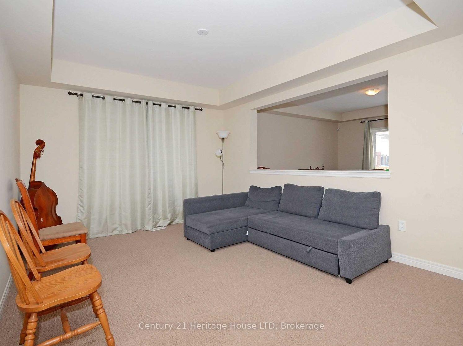 Photo 6 of 55 Bergenstein Crescent, Pelham, Fonthill — HOMEH