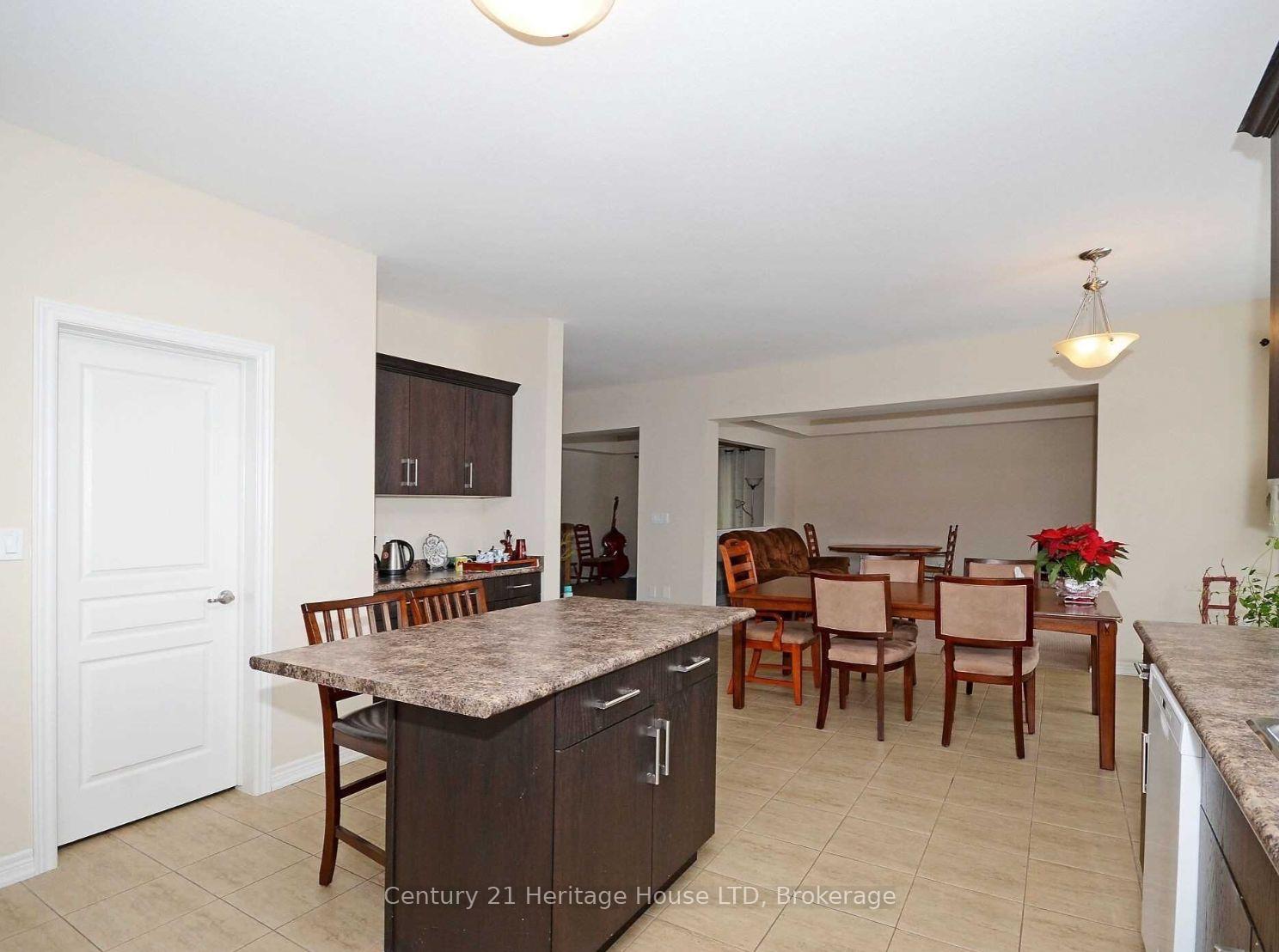 Photo 10 of 55 Bergenstein Crescent, Pelham, Fonthill — HOMEH
