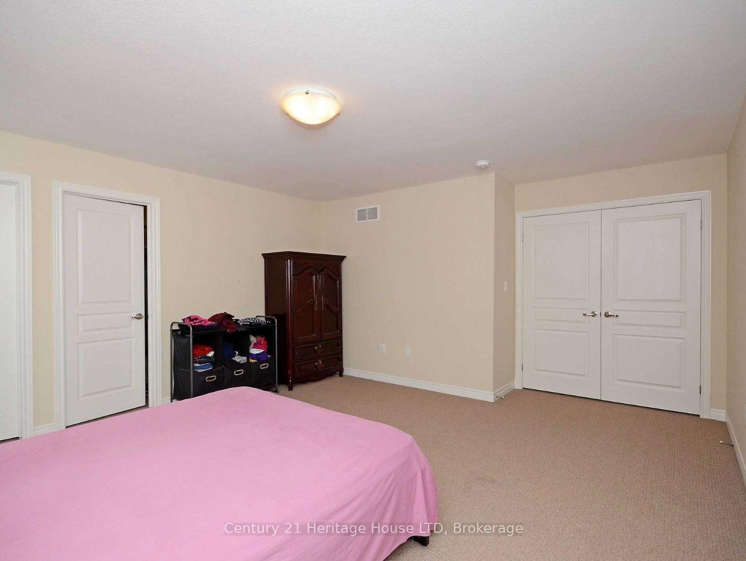 Photo 23 of 55 Bergenstein Crescent, Pelham, Fonthill — HOMEH
