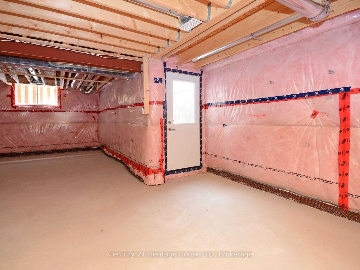 Photo 26 of 55 Bergenstein Crescent, Pelham, Fonthill — HOMEH