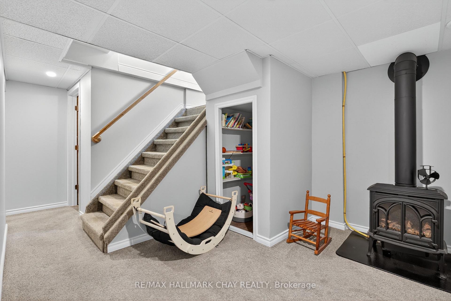Photo 20 of 410 Arthur Street, Orillia — HOMEH