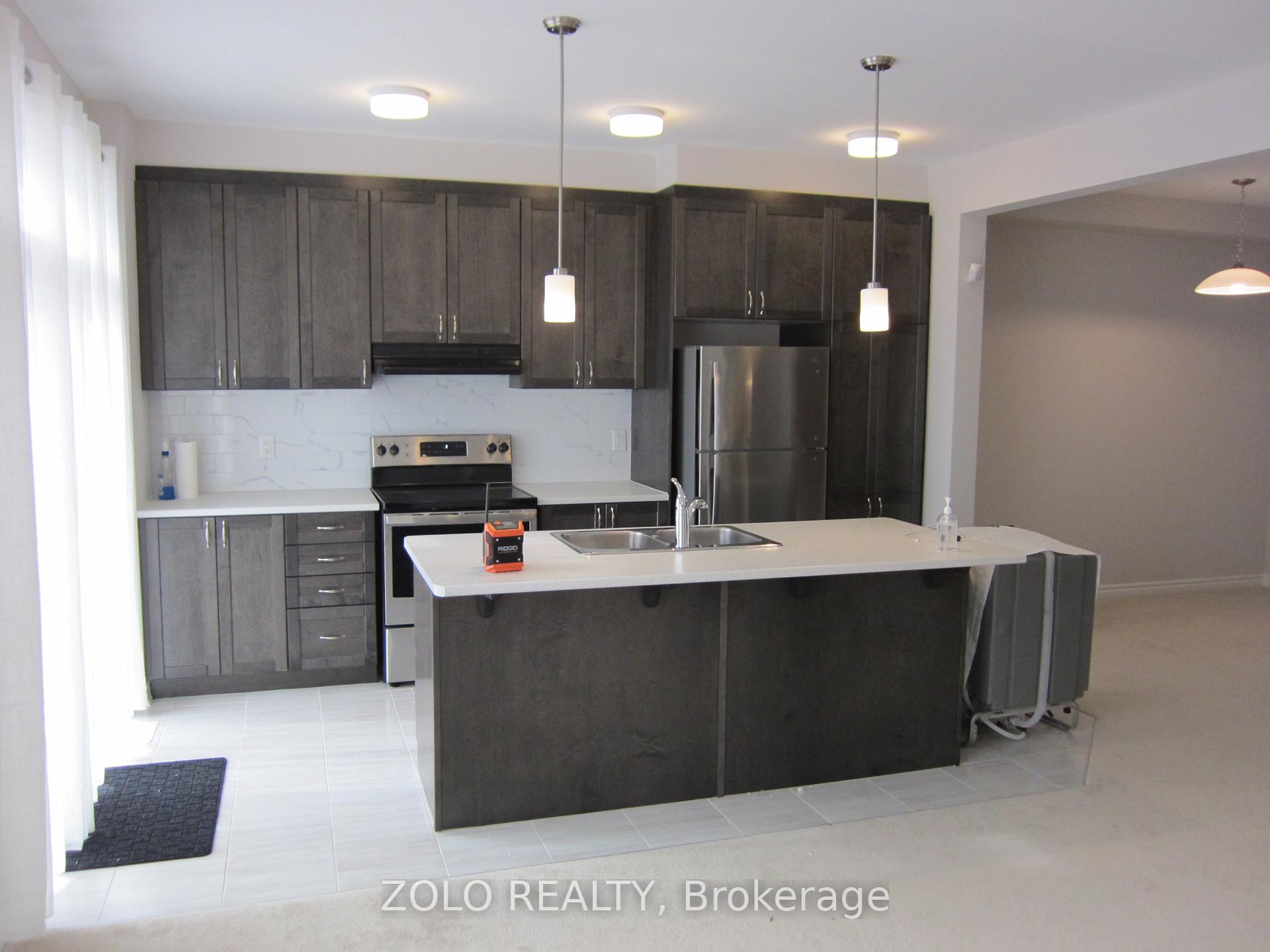 Photo 5 of 30 Pewee Place, Ottawa, Avalon West — HOMEH