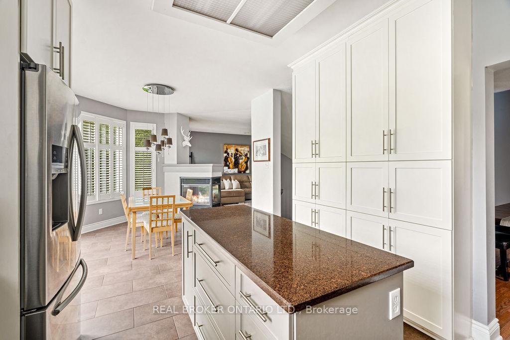Photo 13 of 1957 Montclair Avenue, Ottawa, Chapel Hill South - Orleans Village — HOMEH