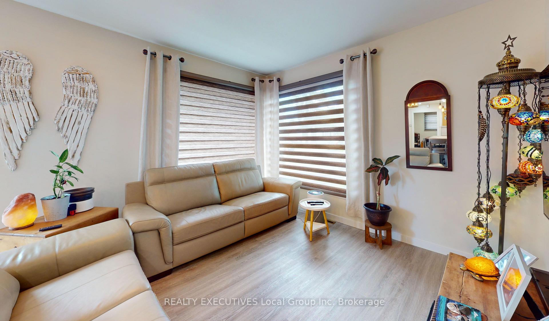 Photo 12 of 48 Lee Avenue, North Bay, Ferris — HOMEH