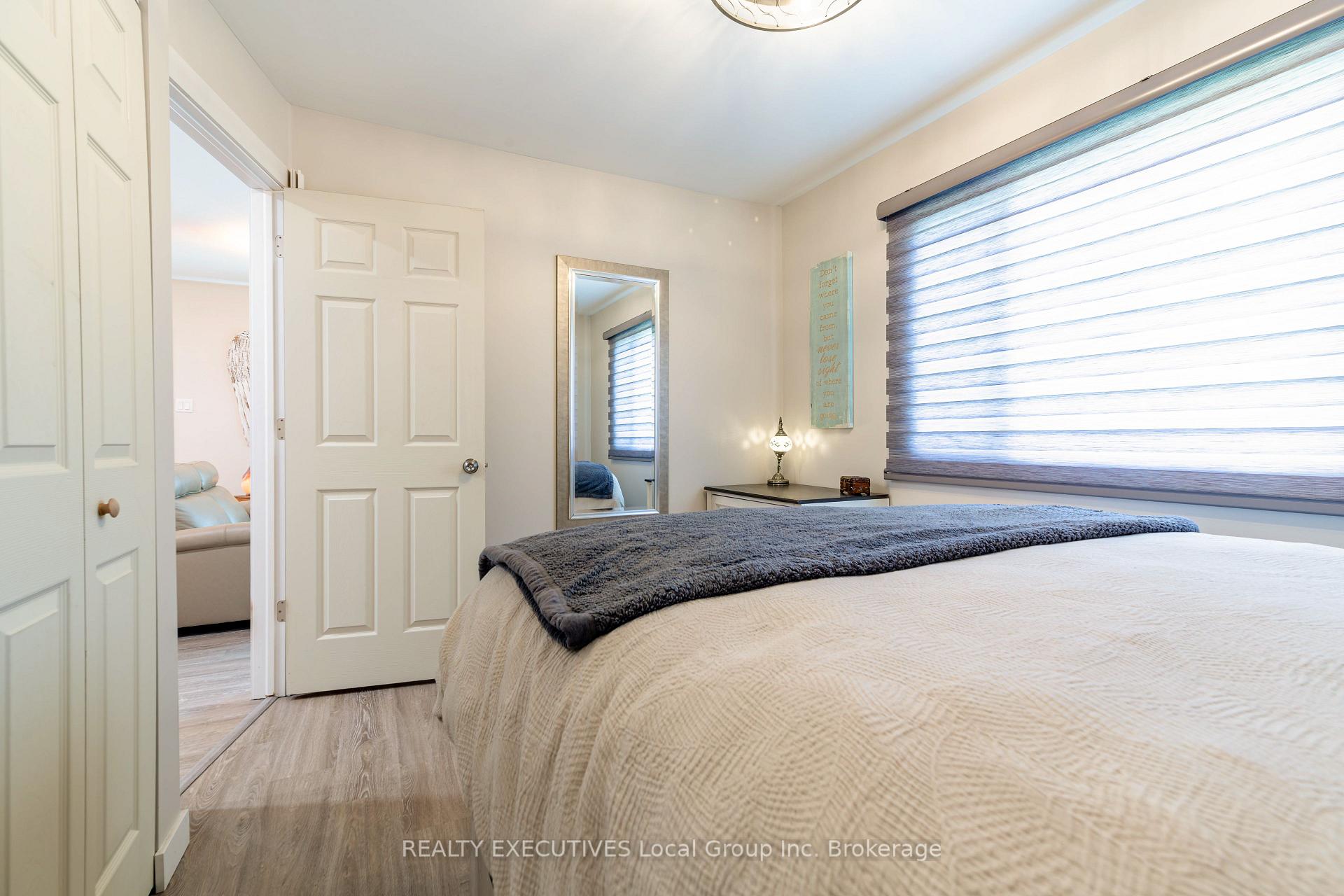 Photo 14 of 48 Lee Avenue, North Bay, Ferris — HOMEH
