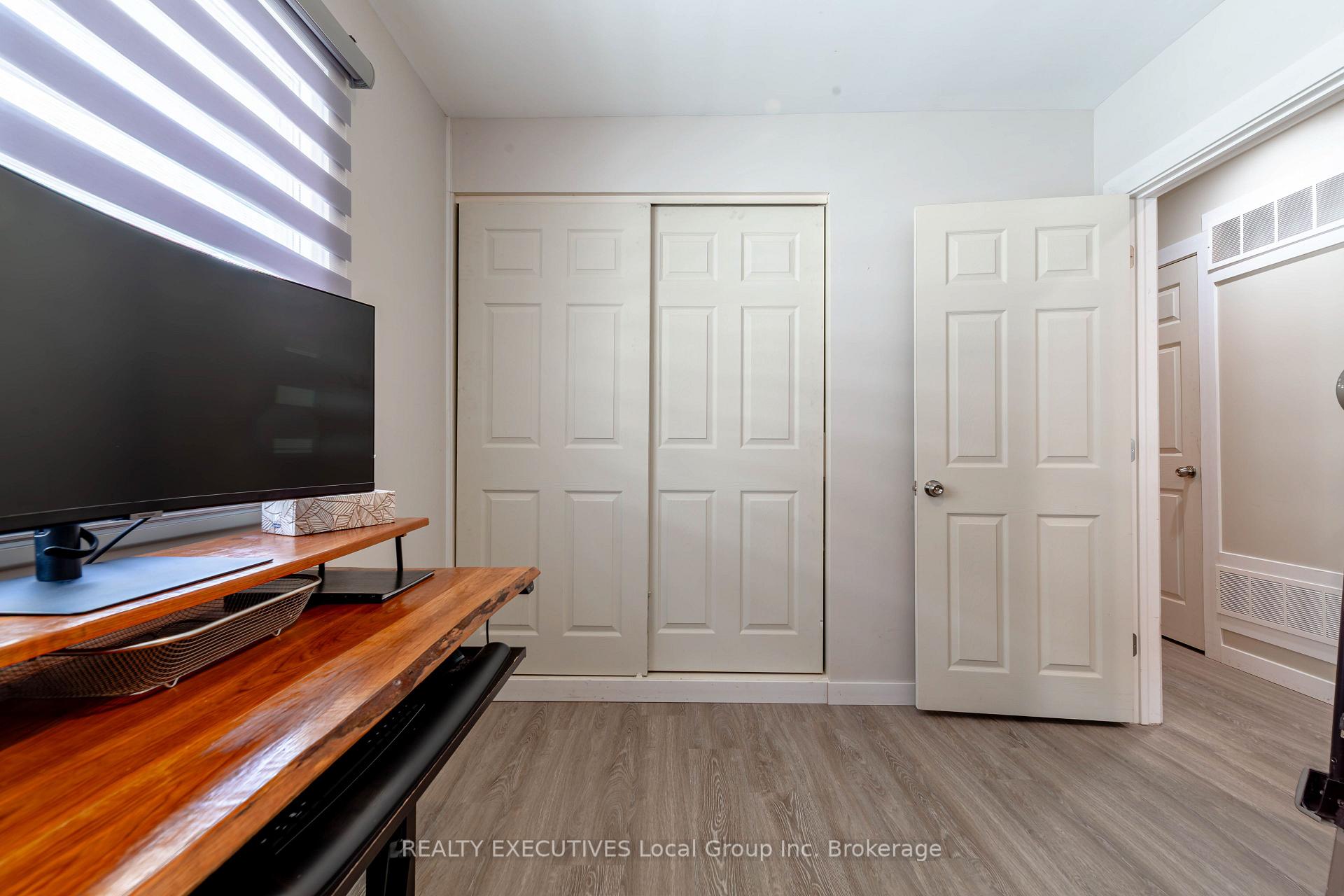 Photo 19 of 48 Lee Avenue, North Bay, Ferris — HOMEH