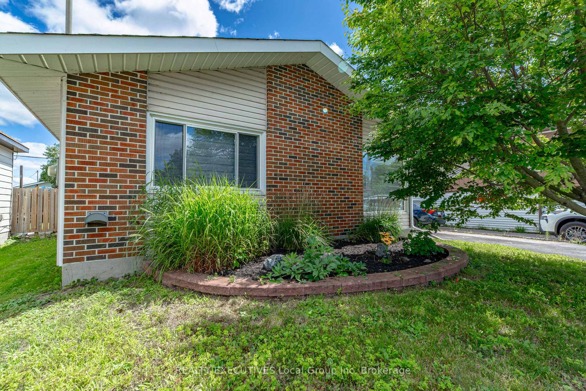 Photo 30 of 48 Lee Avenue, North Bay, Ferris — HOMEH