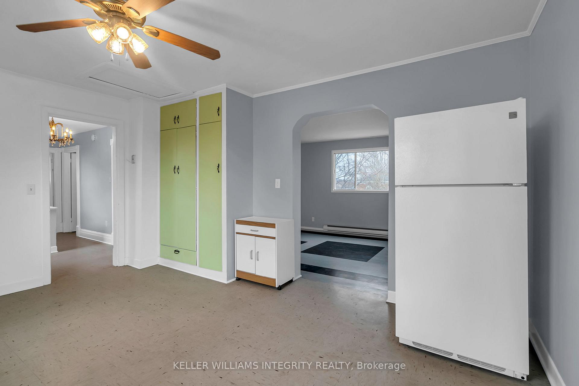 Photo 9 of 42 Kenyon Street E, North Glengarry, Alexandria — HOMEH