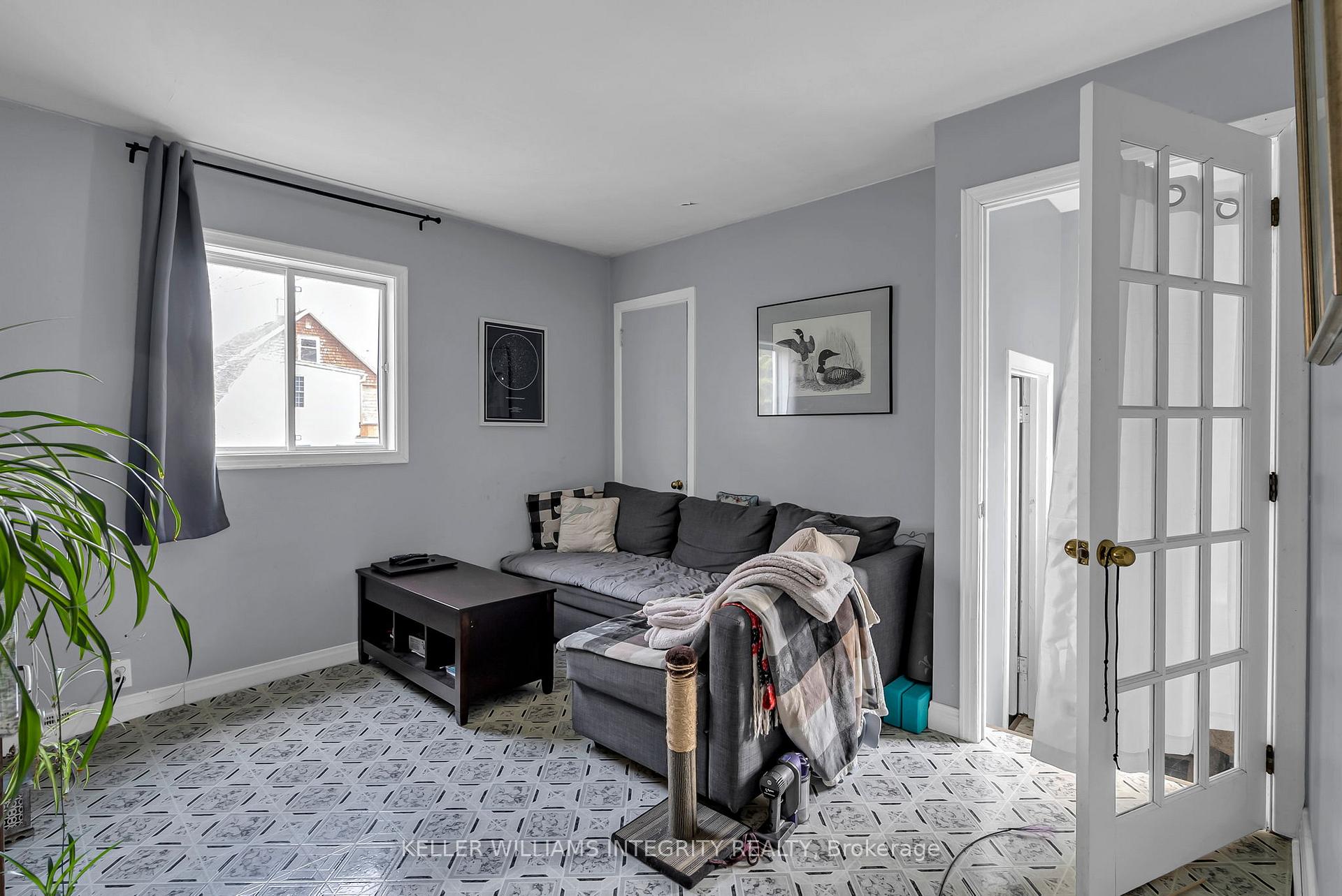 Photo 17 of 42 Kenyon Street E, North Glengarry, Alexandria — HOMEH