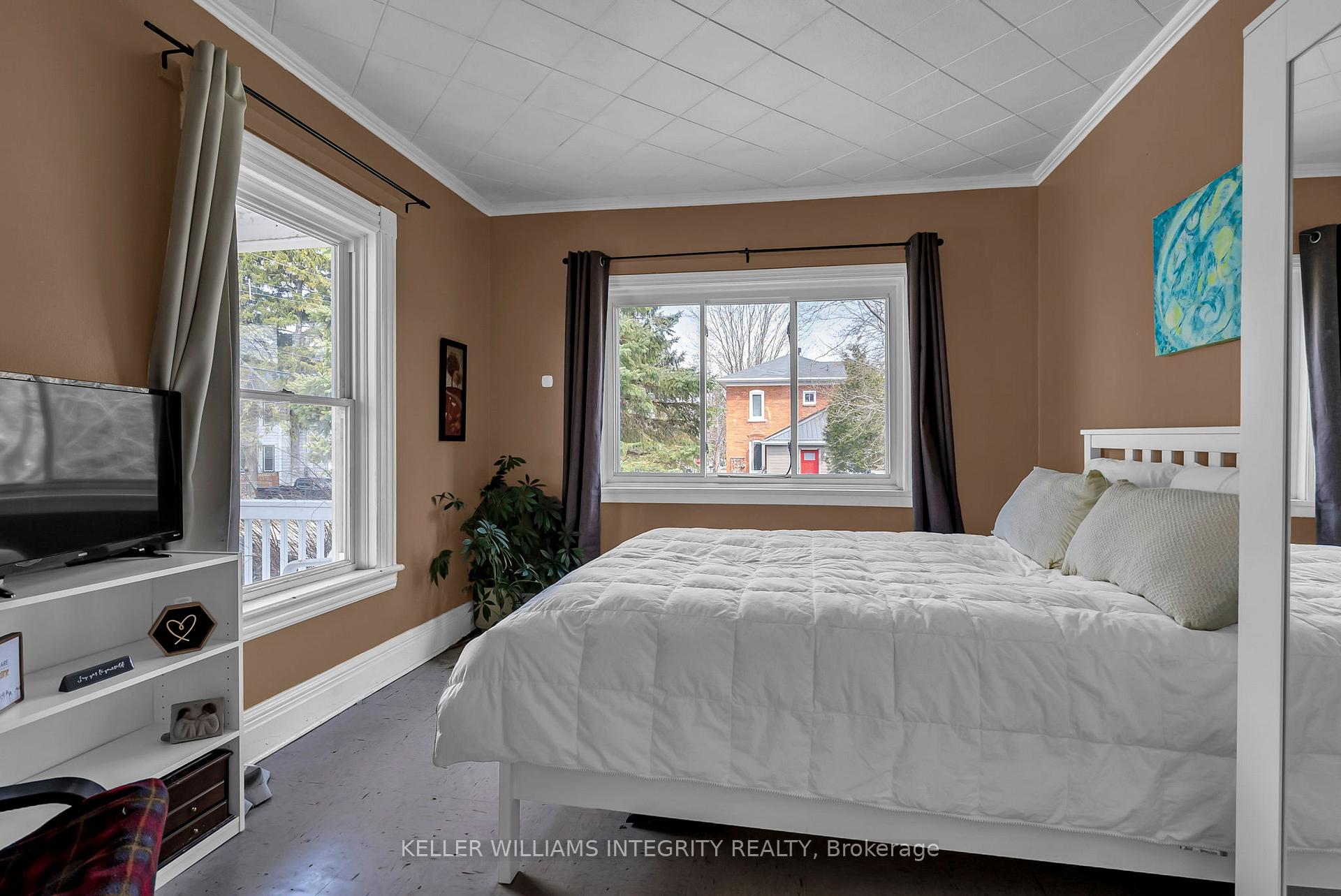 Photo 22 of 42 Kenyon Street E, North Glengarry, Alexandria — HOMEH