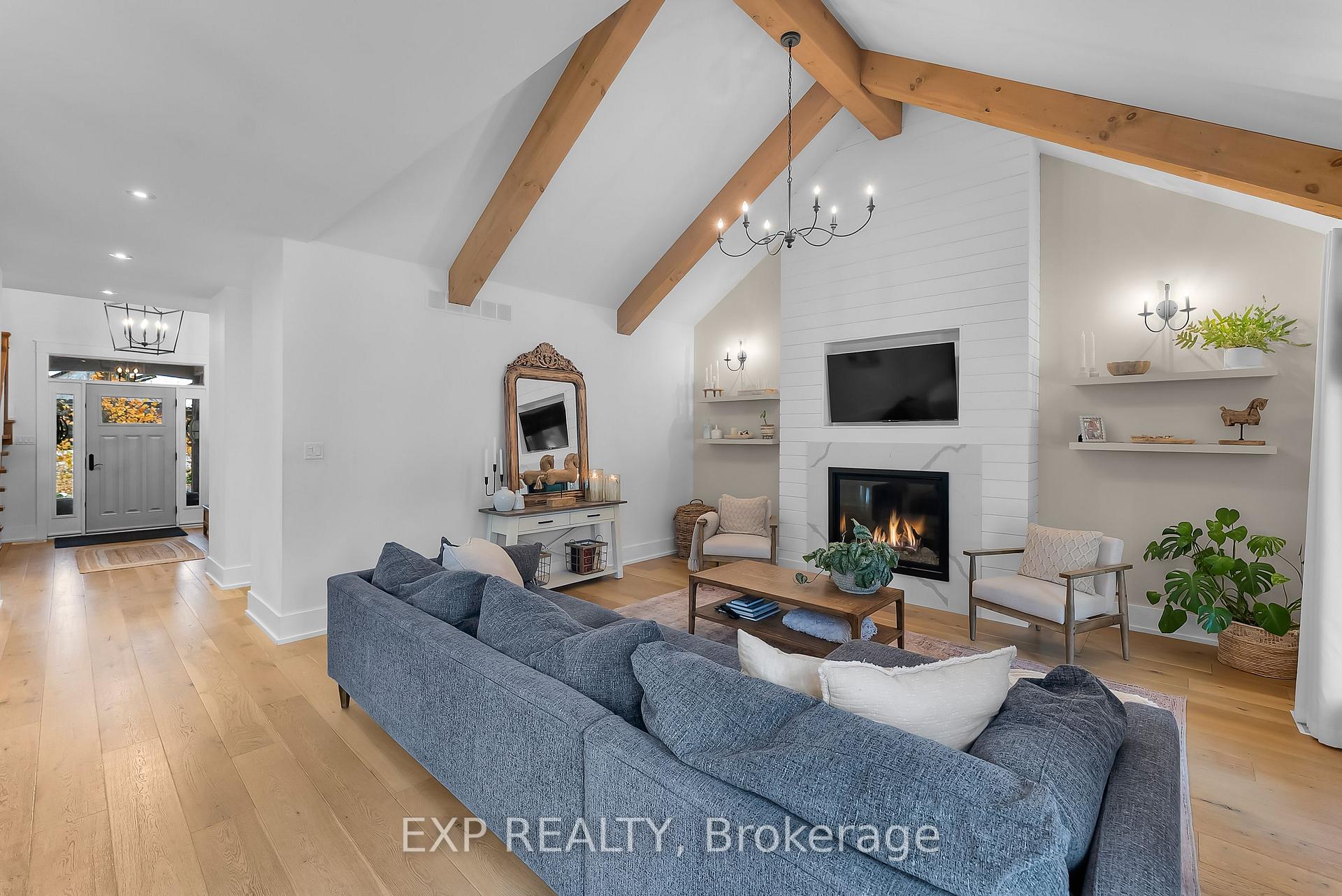 Photo 5 of 2218 Portage Road, Niagara Falls, Church's Lane — HOMEH