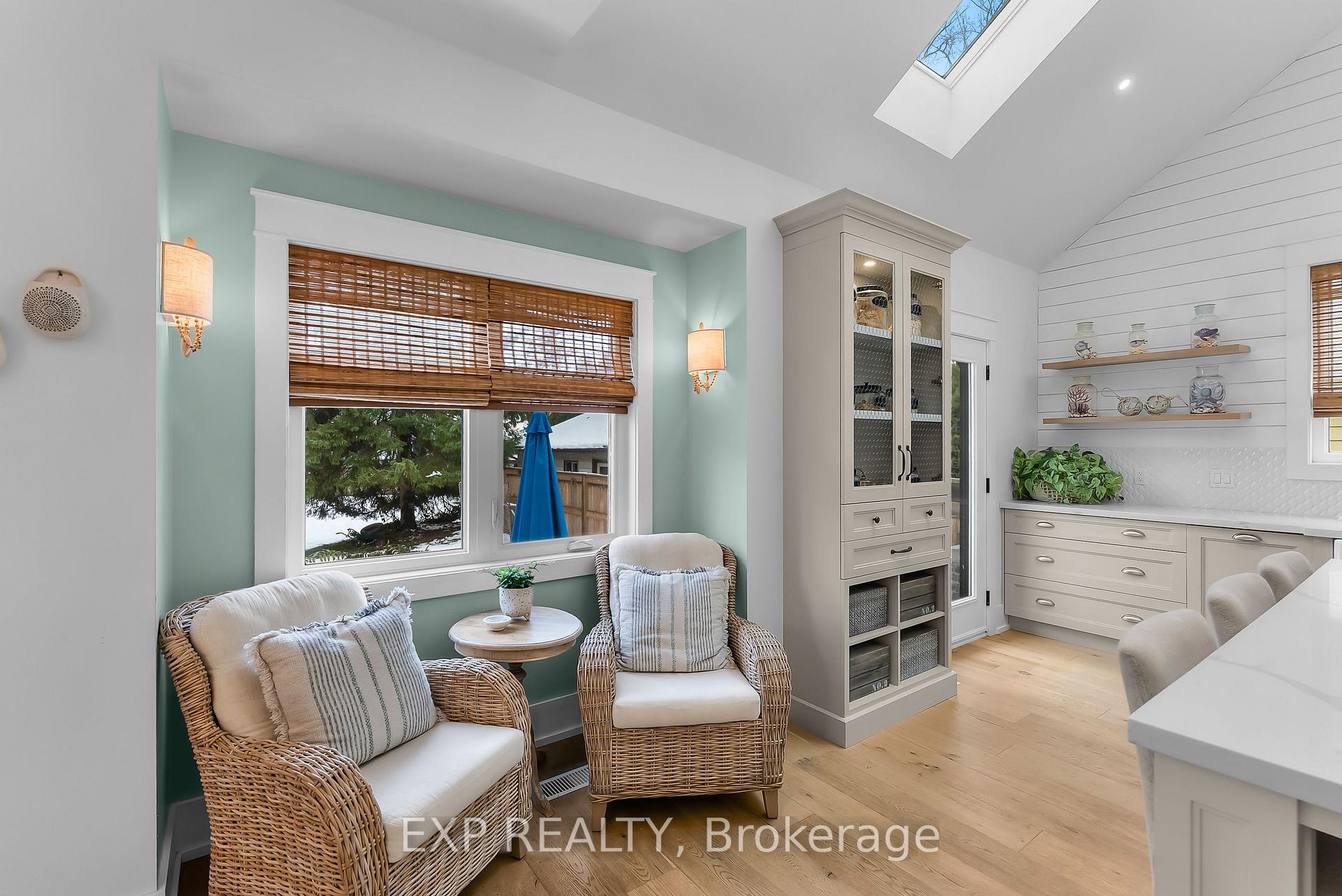 Photo 11 of 2218 Portage Road, Niagara Falls, Church's Lane — HOMEH