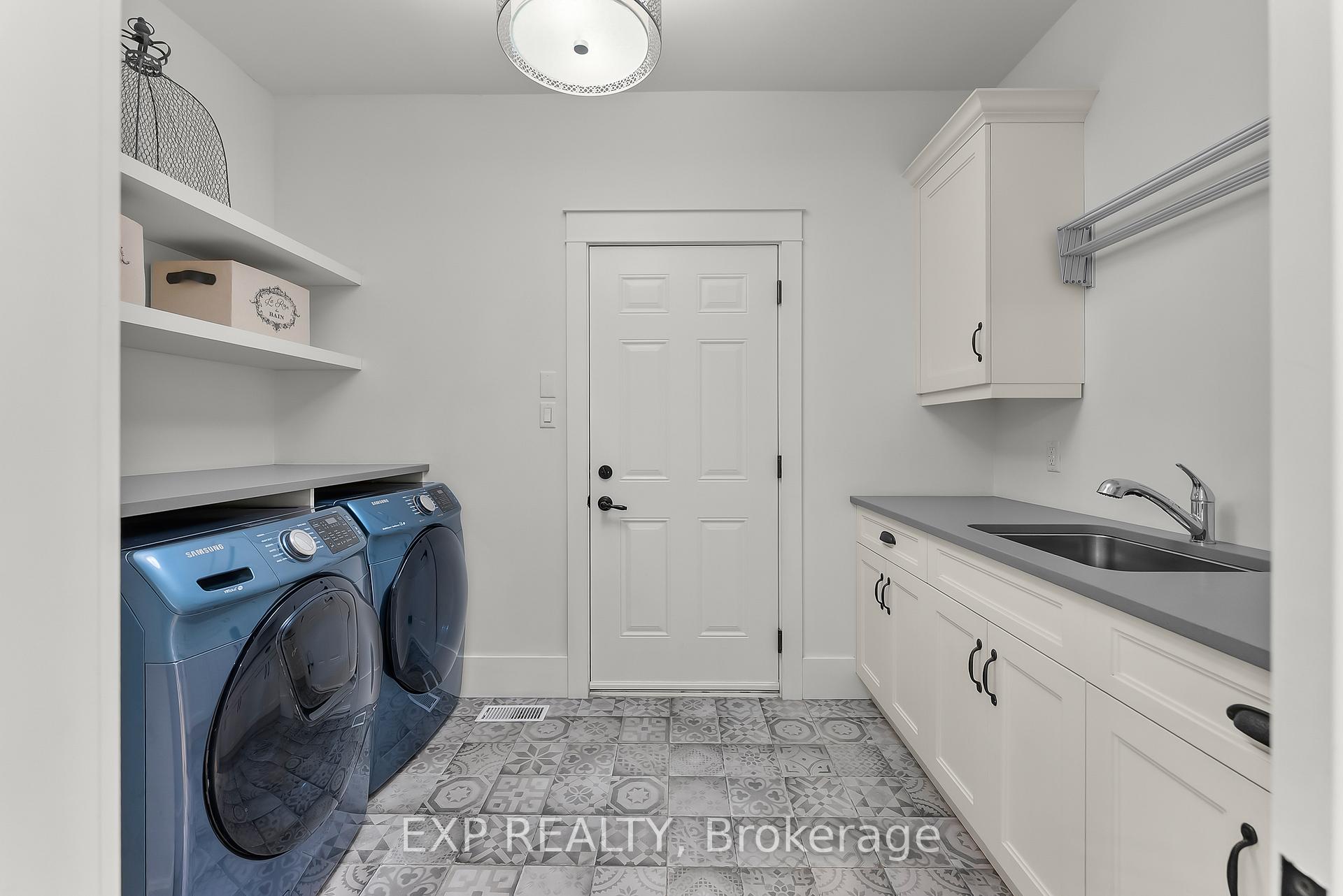 Photo 20 of 2218 Portage Road, Niagara Falls, Church's Lane — HOMEH