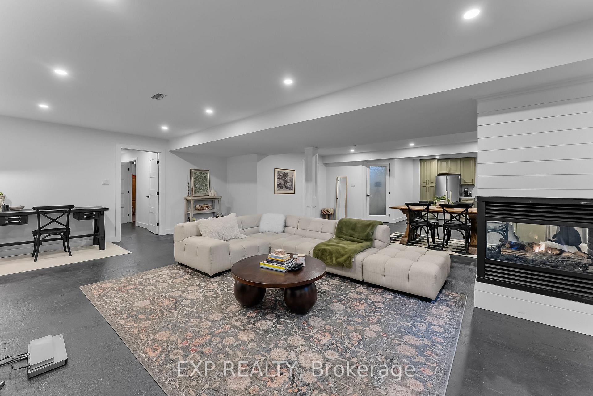 Photo 37 of 2218 Portage Road, Niagara Falls, Church's Lane — HOMEH