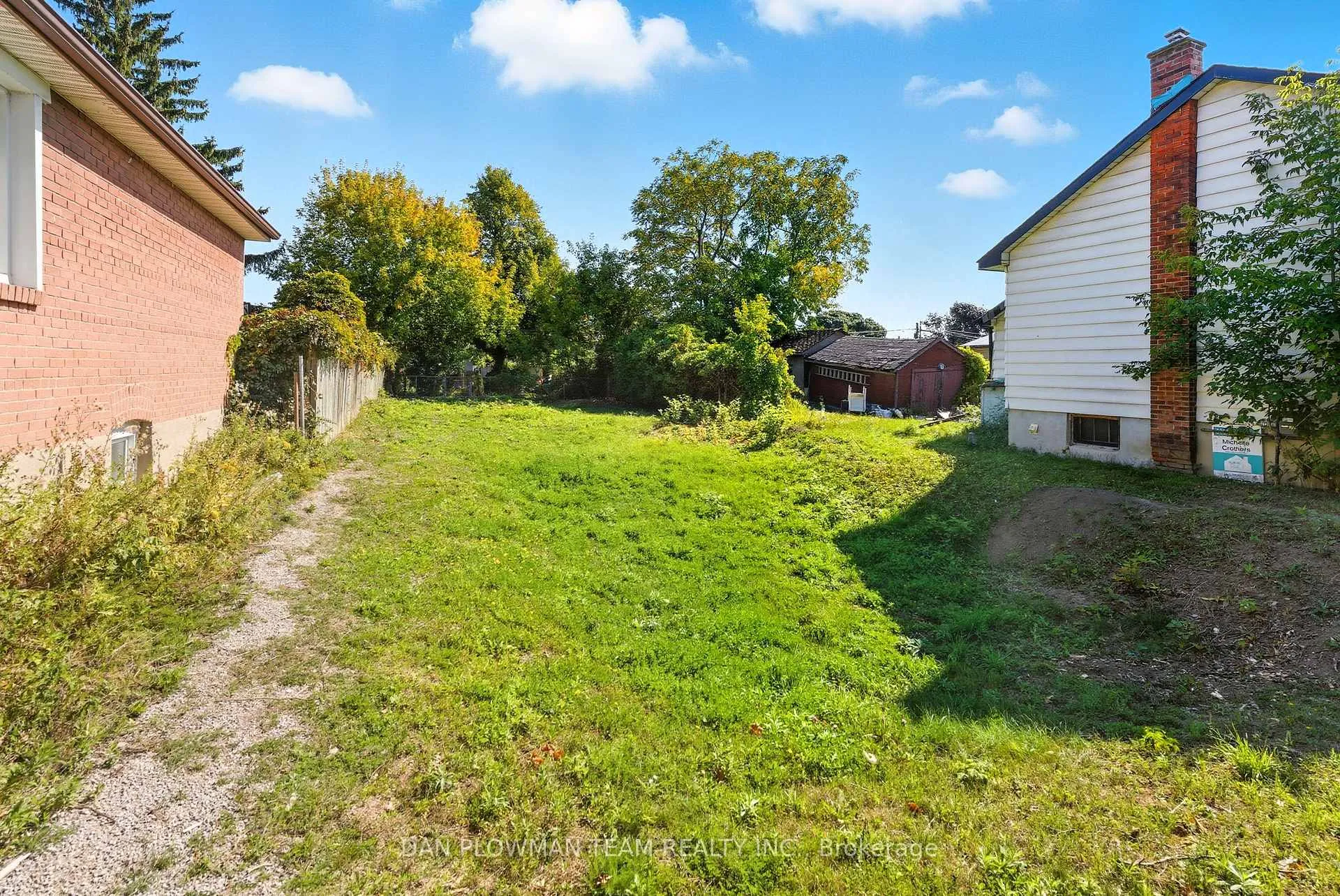 Photo 5 of 177 Wilson Road S, Oshawa, Donevan — HOMEH