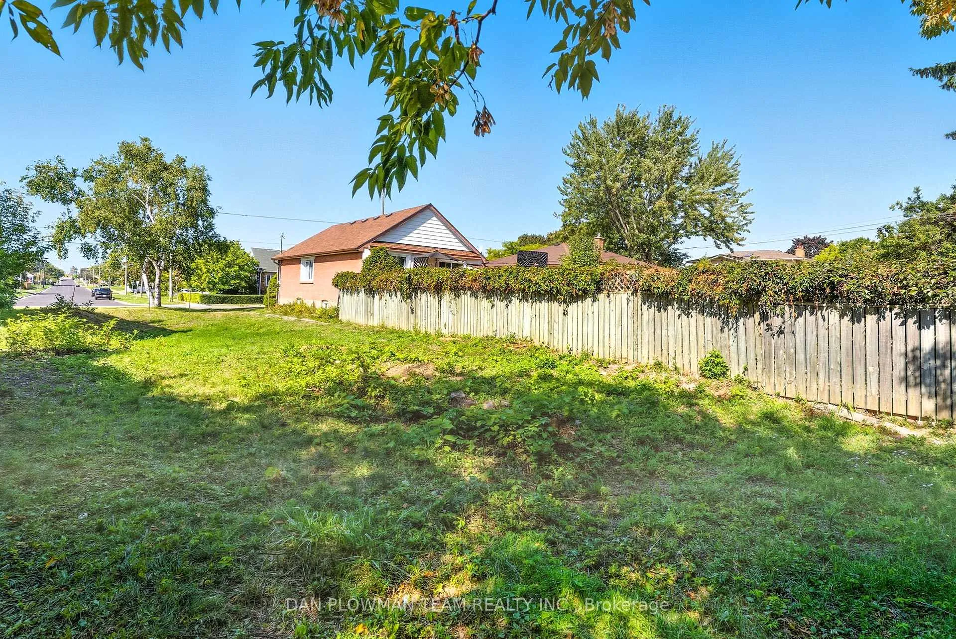 Photo 7 of 177 Wilson Road S, Oshawa, Donevan — HOMEH