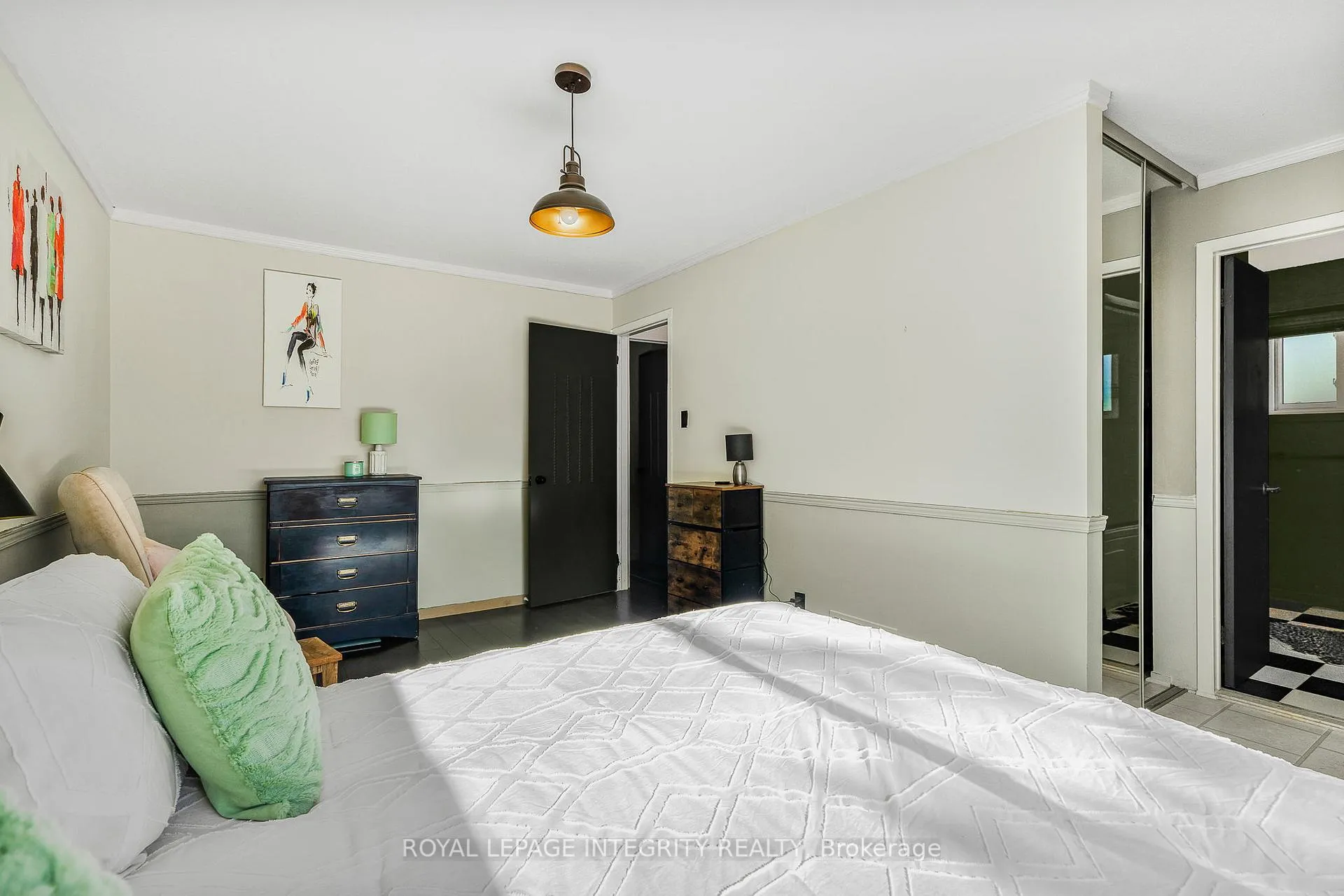 Photo 21 of 1454 Deavy Way, Ottawa, Bilberry Creek/Queenswood Heights — HOMEH