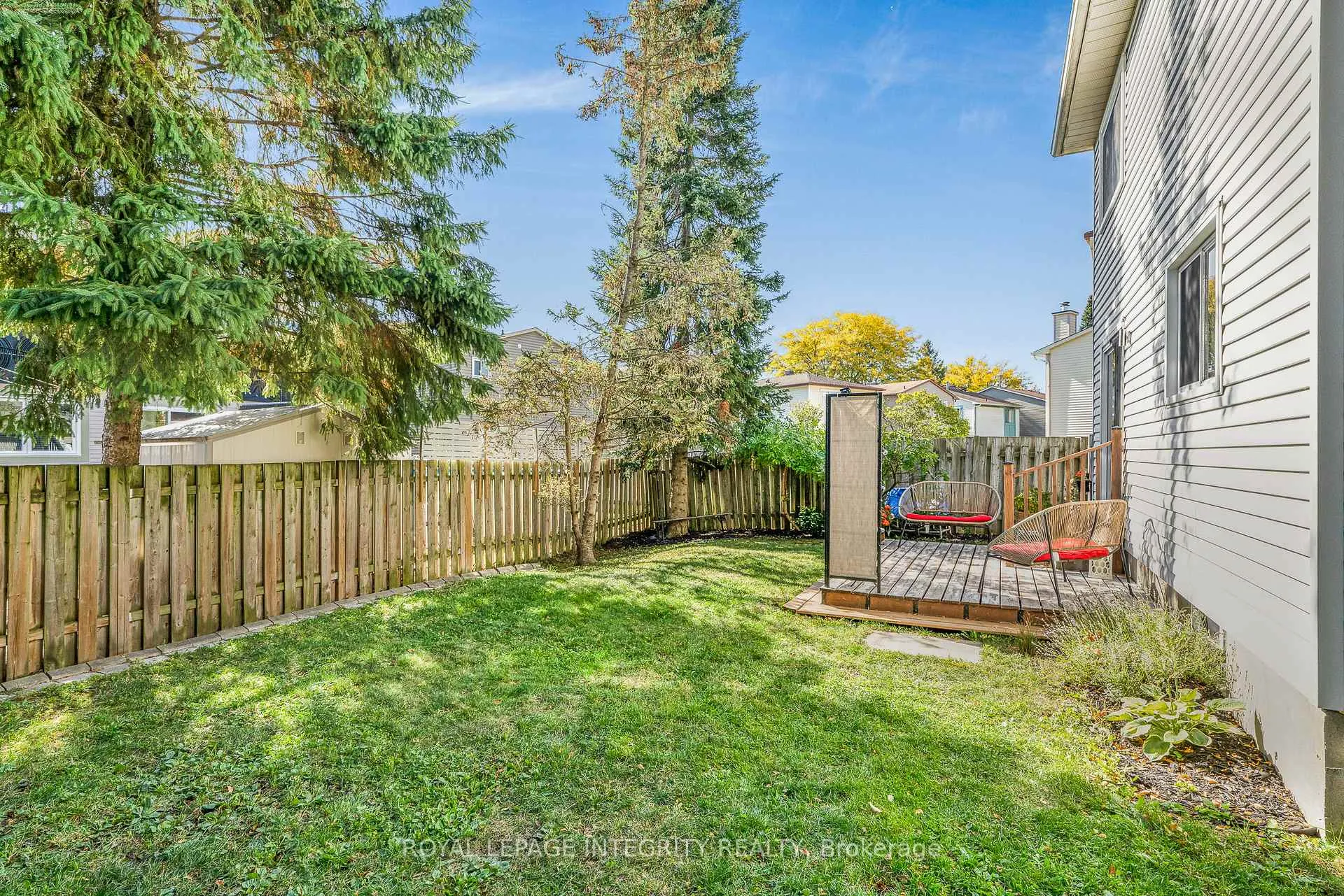 Photo 29 of 1454 Deavy Way, Ottawa, Bilberry Creek/Queenswood Heights — HOMEH