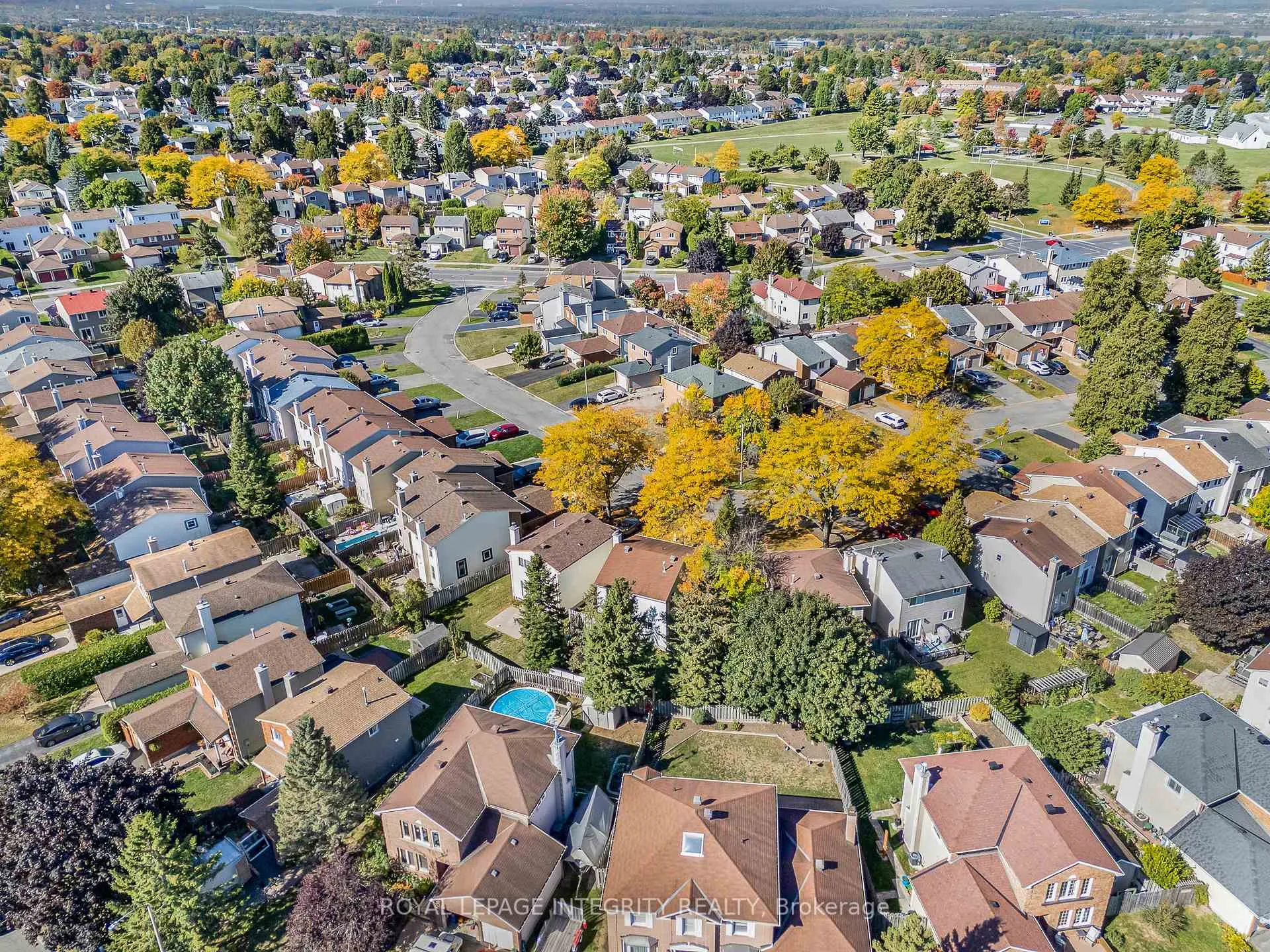 Photo 37 of 1454 Deavy Way, Ottawa, Bilberry Creek/Queenswood Heights — HOMEH