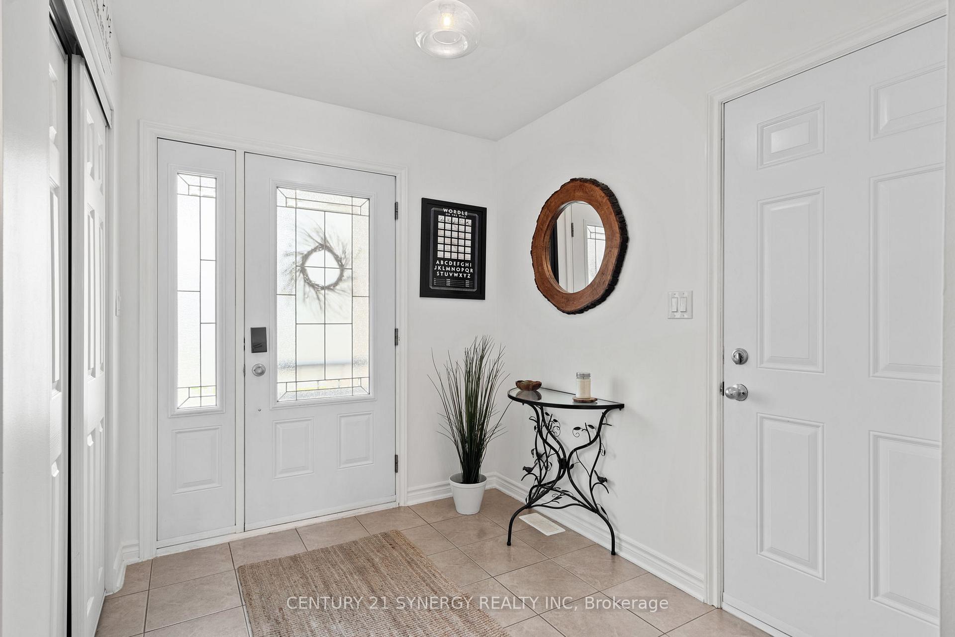 Photo 5 of 1776 Belcourt Boulevard, Ottawa, Chateauneuf — HOMEH