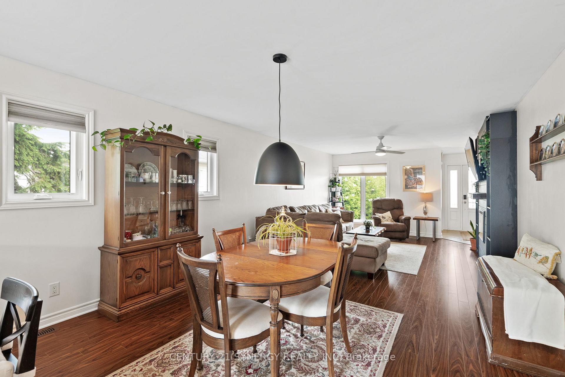 Photo 12 of 1776 Belcourt Boulevard, Ottawa, Chateauneuf — HOMEH
