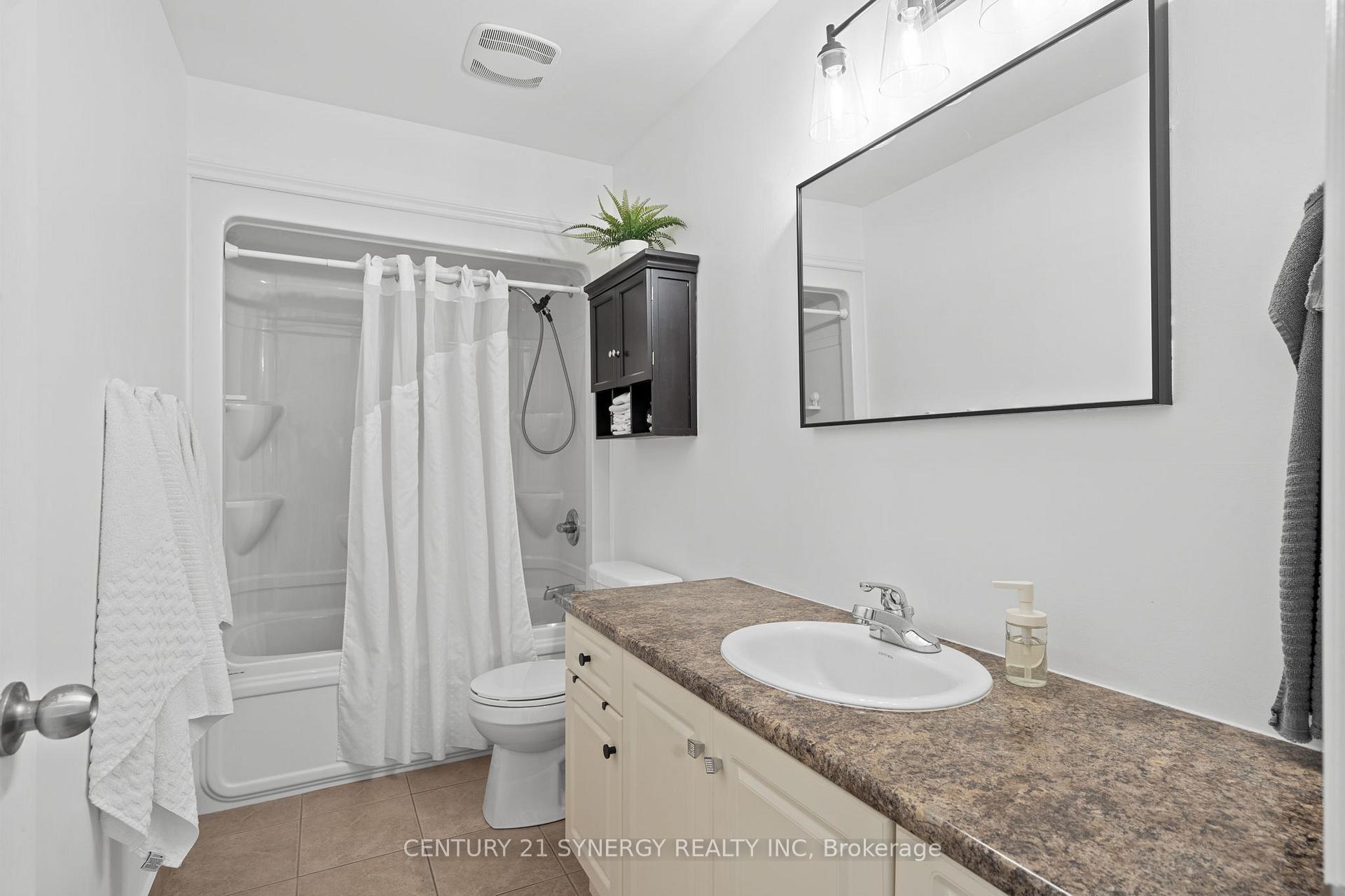 Photo 23 of 1776 Belcourt Boulevard, Ottawa, Chateauneuf — HOMEH