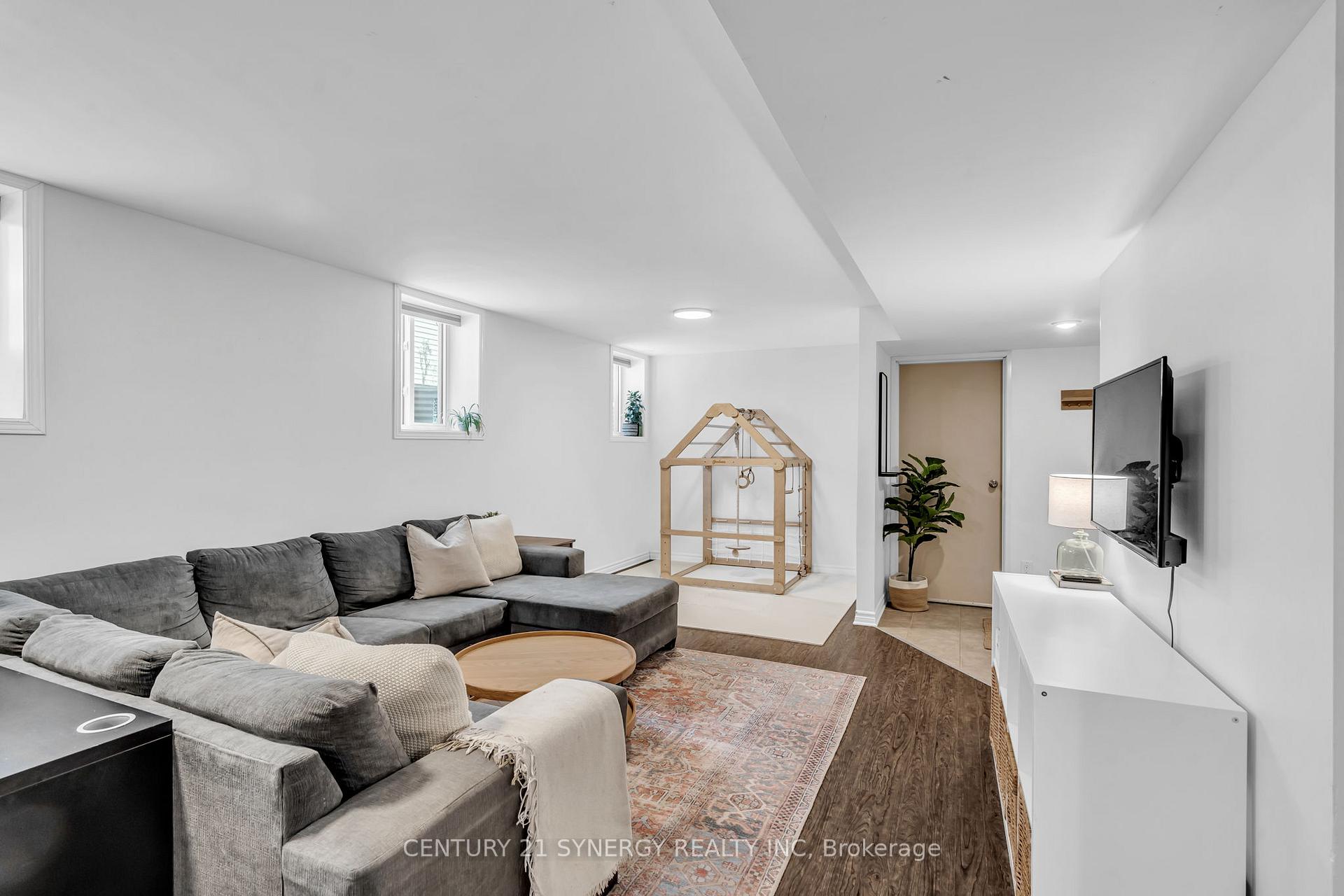 Photo 33 of 1776 Belcourt Boulevard, Ottawa, Chateauneuf — HOMEH