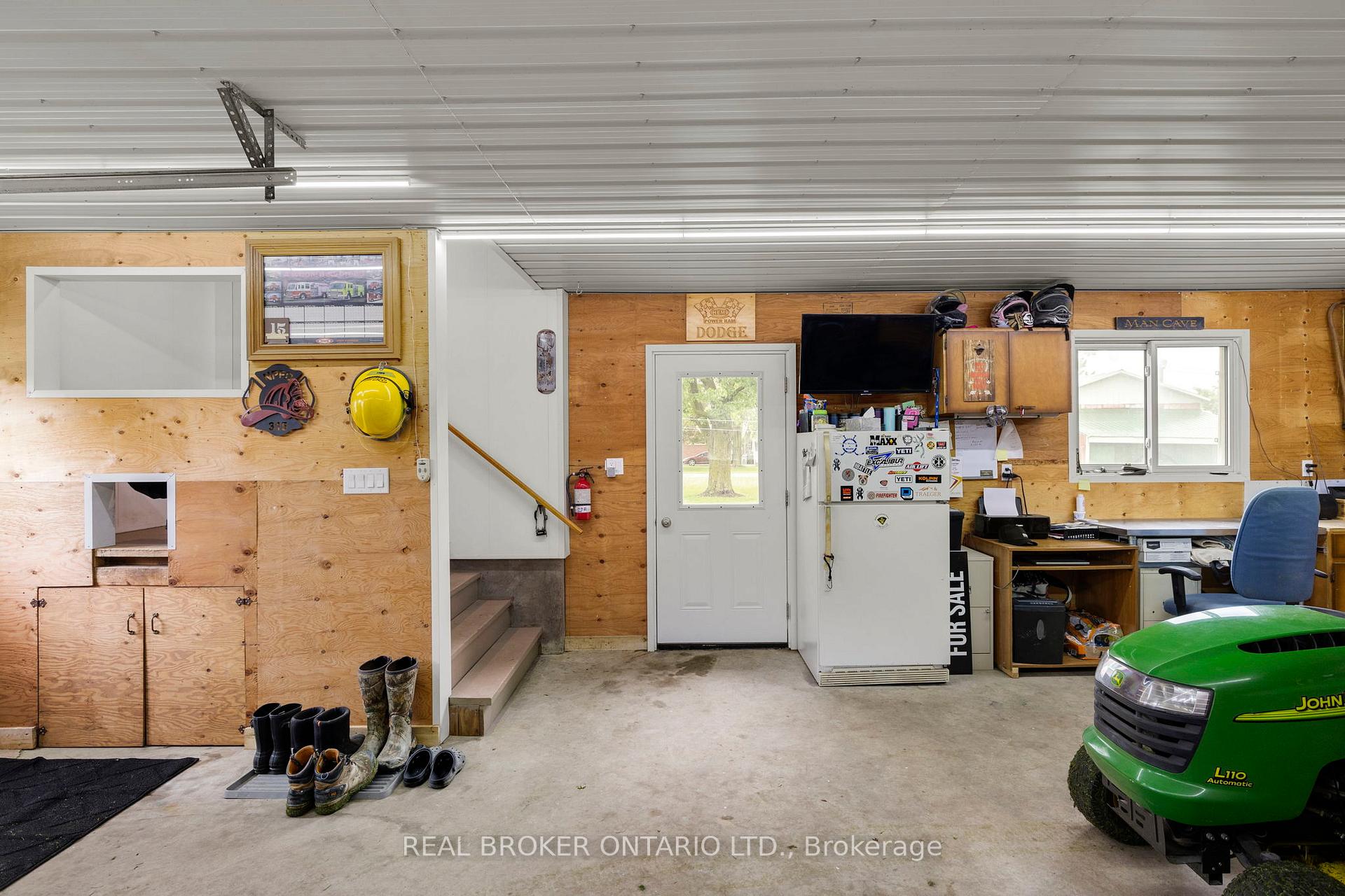 Photo 83 of 169 Winstanley Street, North Perth, Monkton — HOMEH