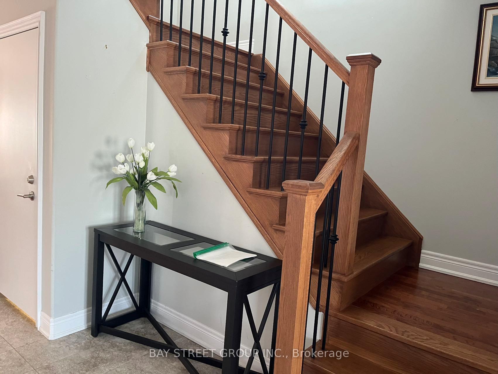 Photo 7 of 7850 Pender Street, Niagara Falls, Oldfield — HOMEH