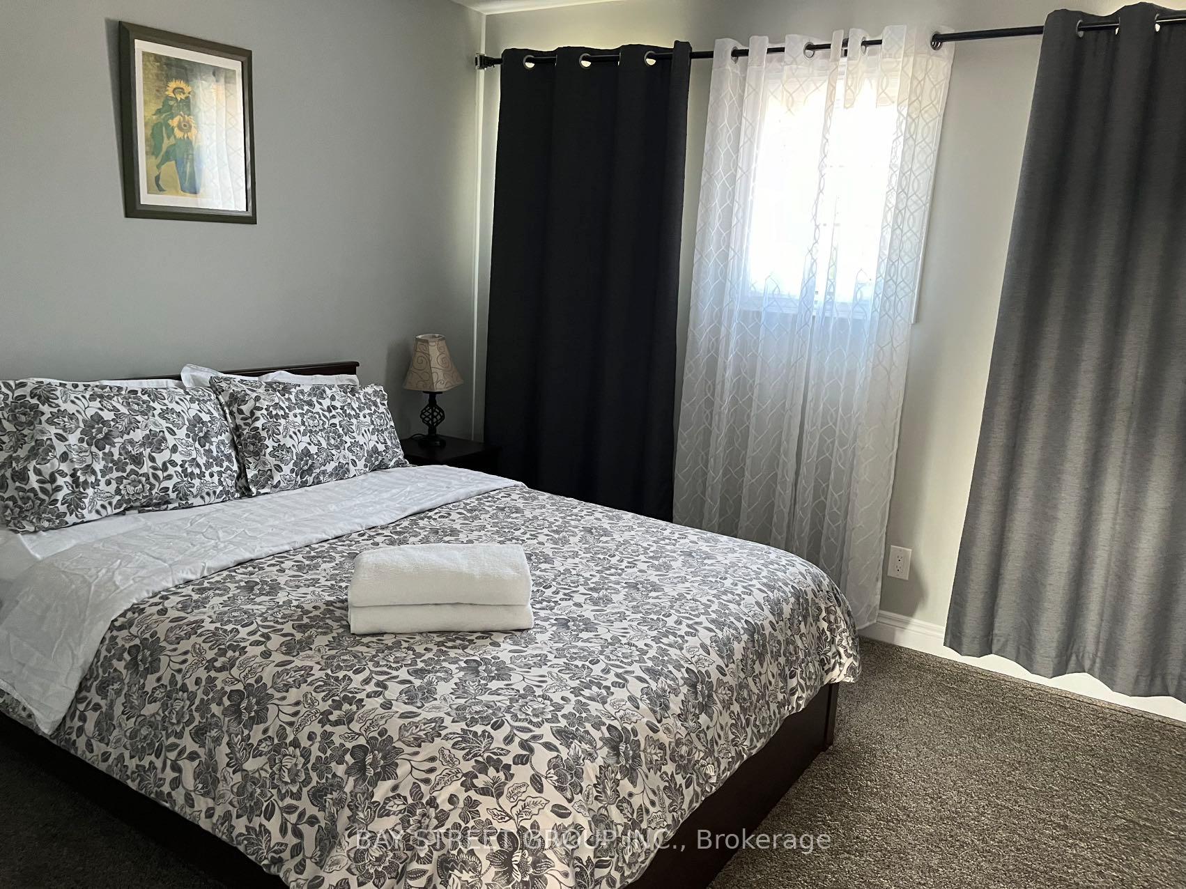 Photo 10 of 7850 Pender Street, Niagara Falls, Oldfield — HOMEH