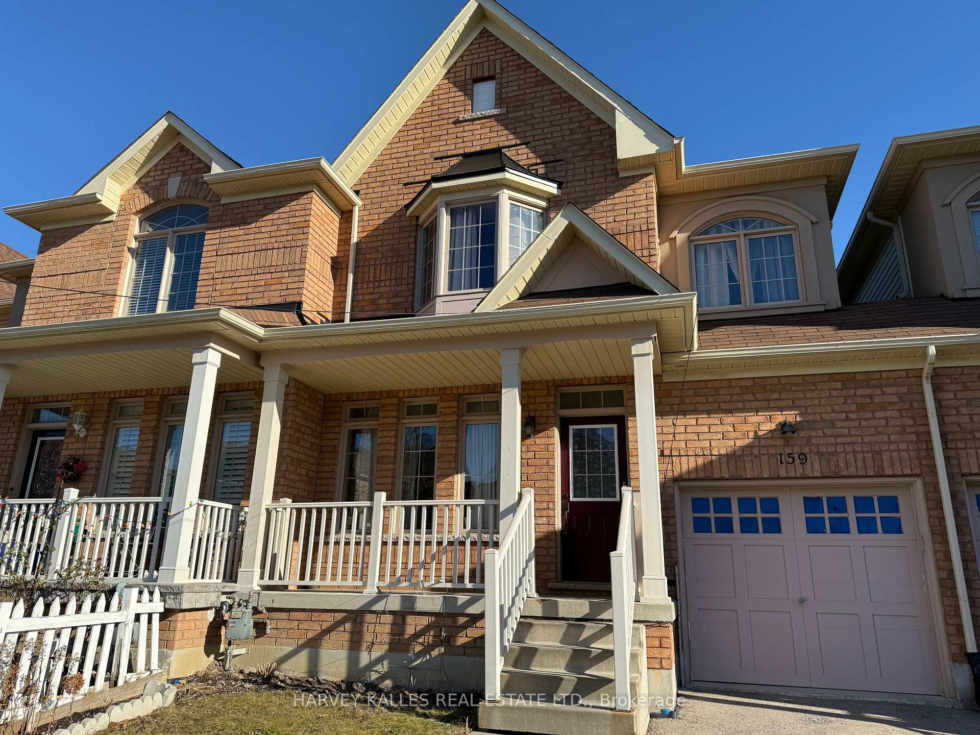 Front of 159 Hammersly Boulevard