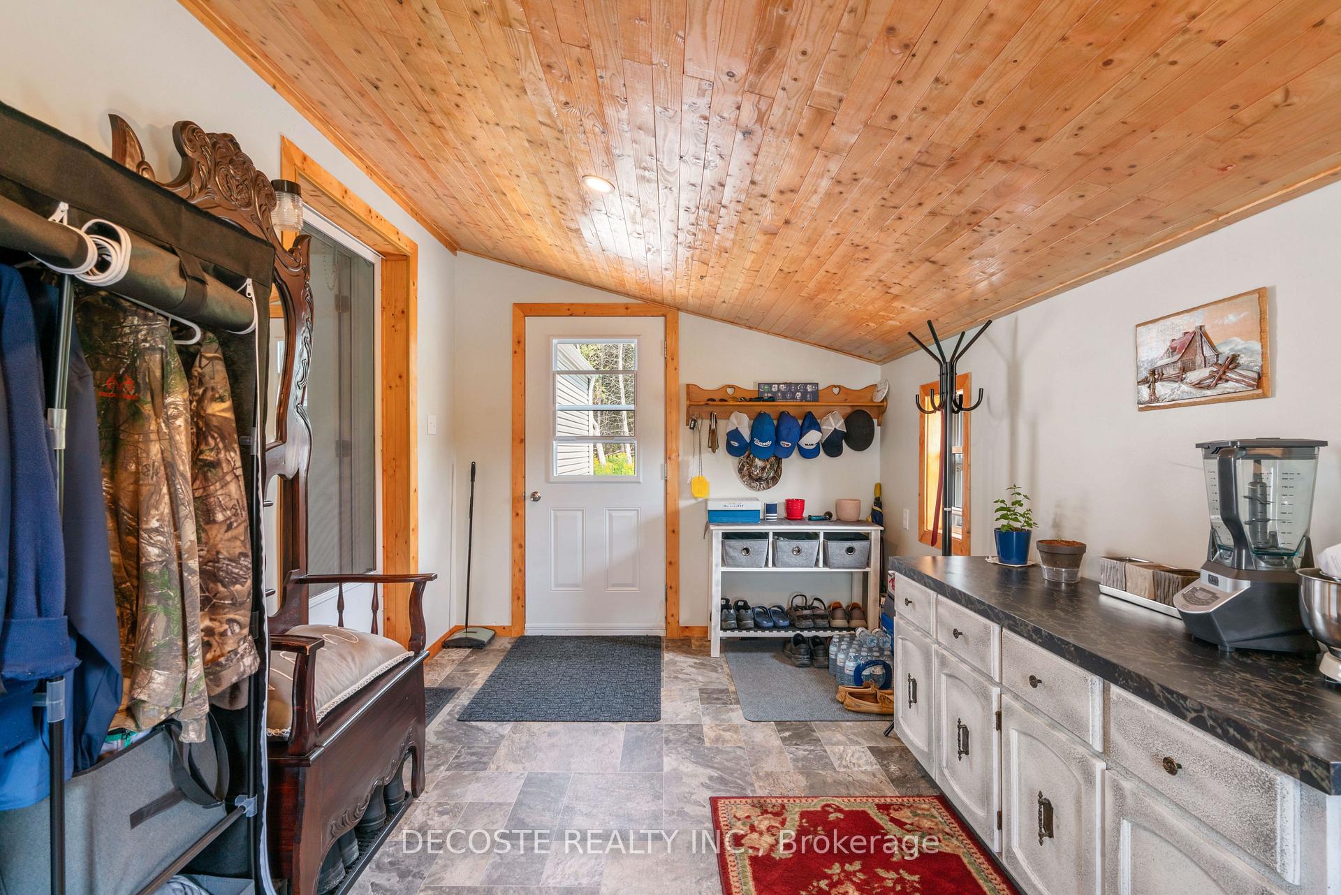 Photo 20 of 2729 Crows Nest Private Lane, North Stormont, North Stormont (Roxborough) Twp — HOMEH