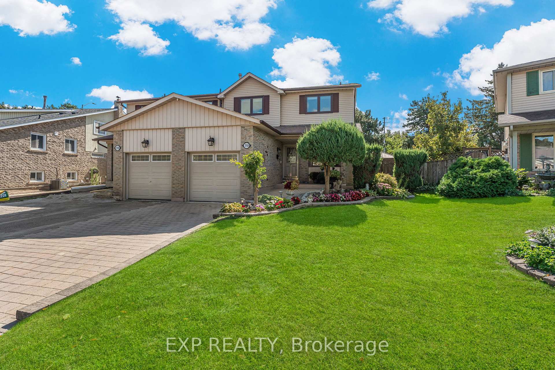 Photo 2 of 2930 Oslo Crescent, Mississauga, Meadowvale — HOMEH
