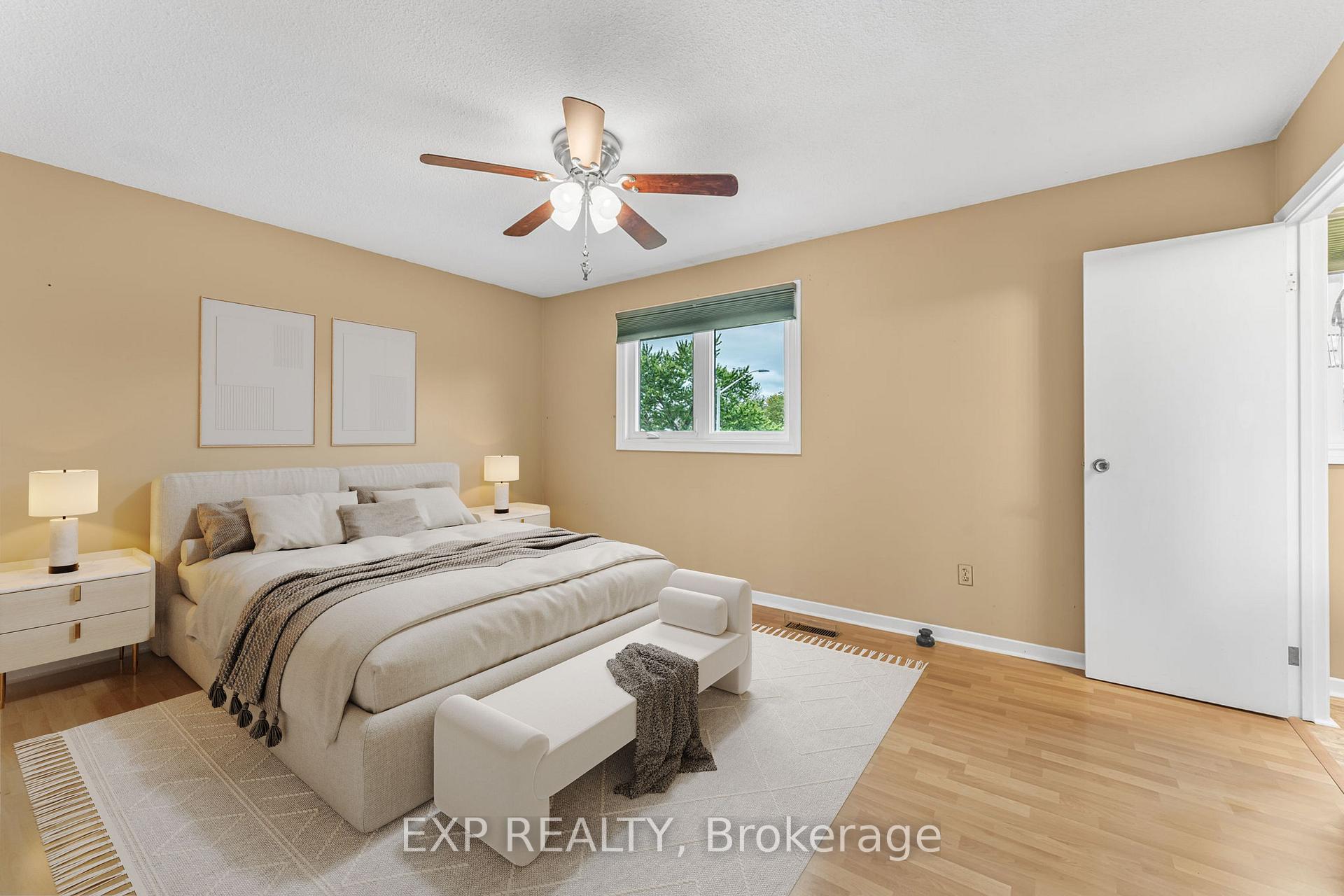 Photo 9 of 2930 Oslo Crescent, Mississauga, Meadowvale — HOMEH
