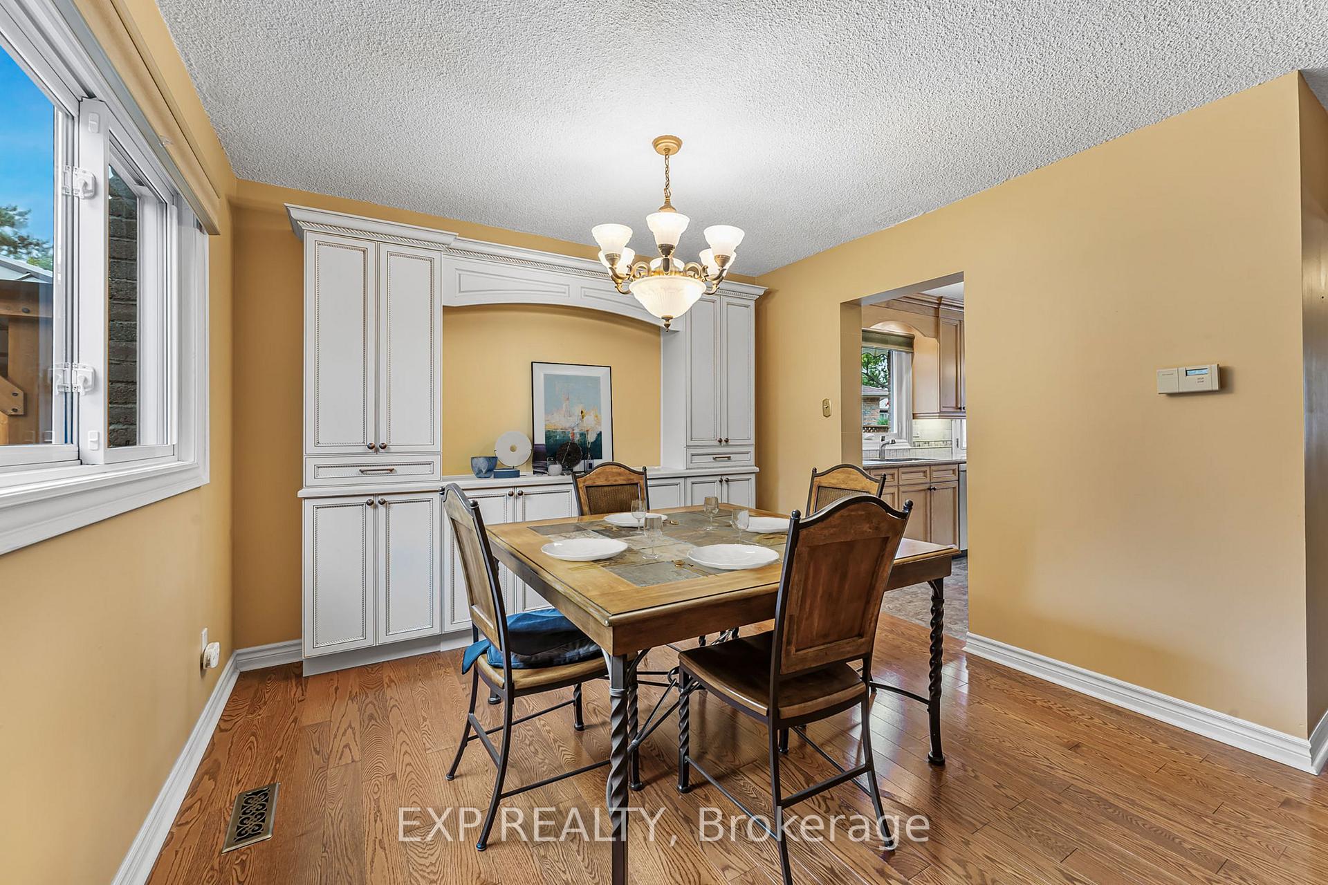 Photo 20 of 2930 Oslo Crescent, Mississauga, Meadowvale — HOMEH