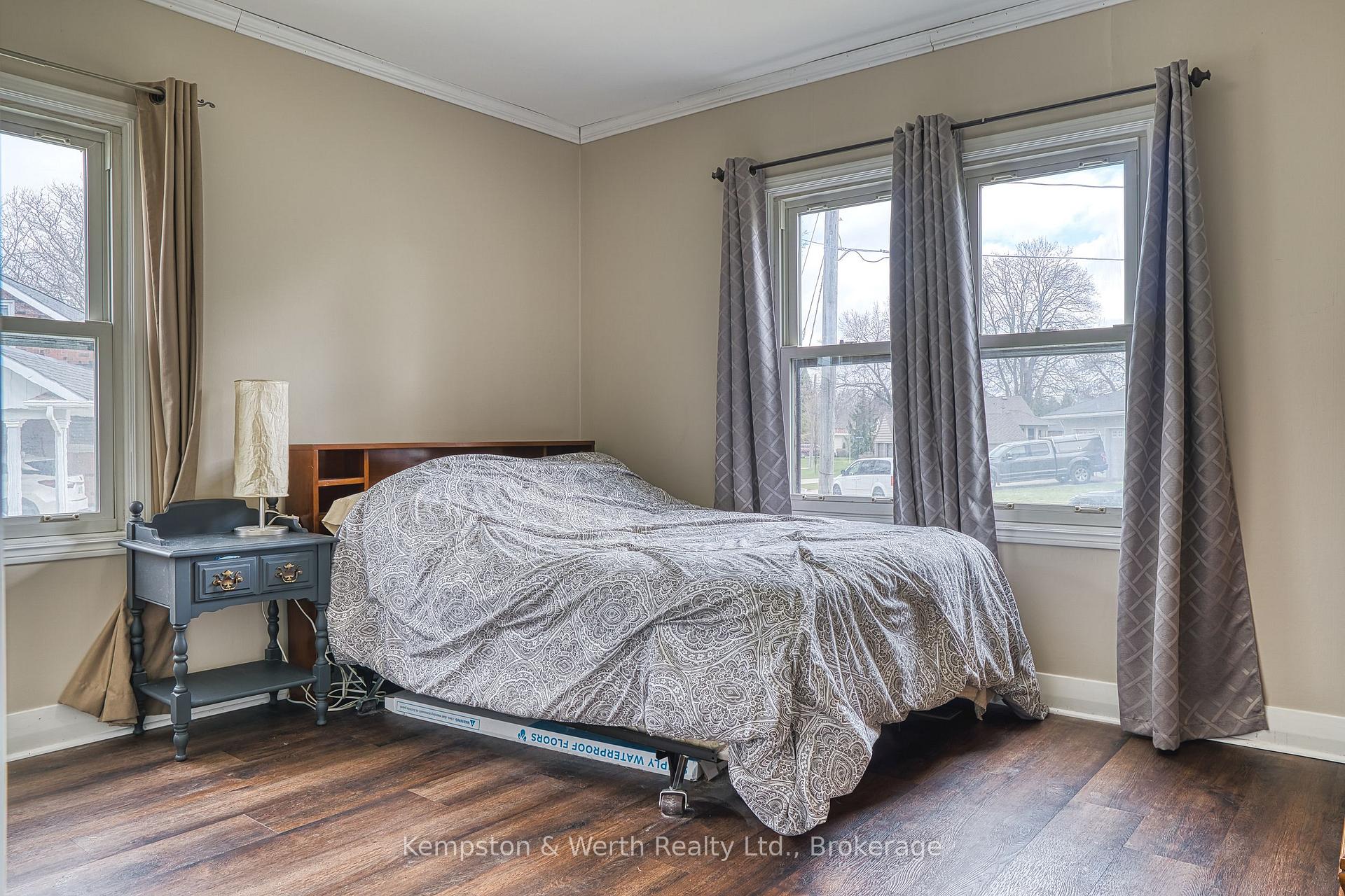 Photo 22 of 11 Churchill Drive, North Perth, Listowel — HOMEH