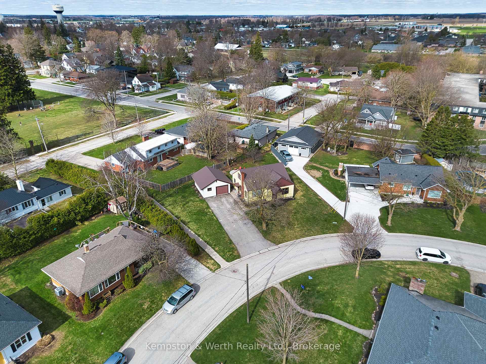 Photo 46 of 11 Churchill Drive, North Perth, Listowel — HOMEH