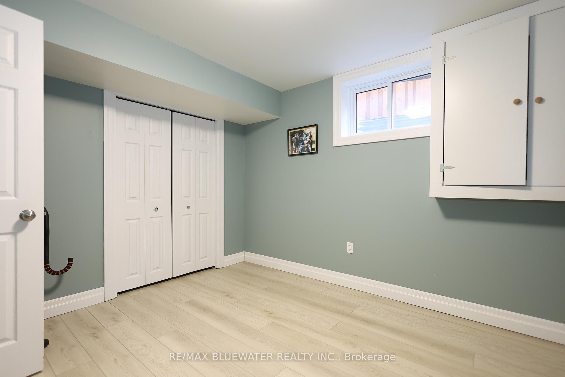 Photo 35 of 135 Mill Street, North Middlesex, Parkhill — HOMEH