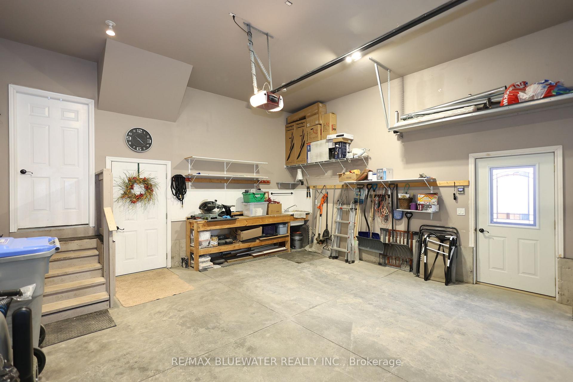 Photo 46 of 135 Mill Street, North Middlesex, Parkhill — HOMEH