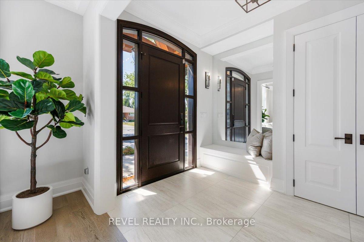 Photo 3 of 493 Brookside Drive, Oakville, West — HOMEH