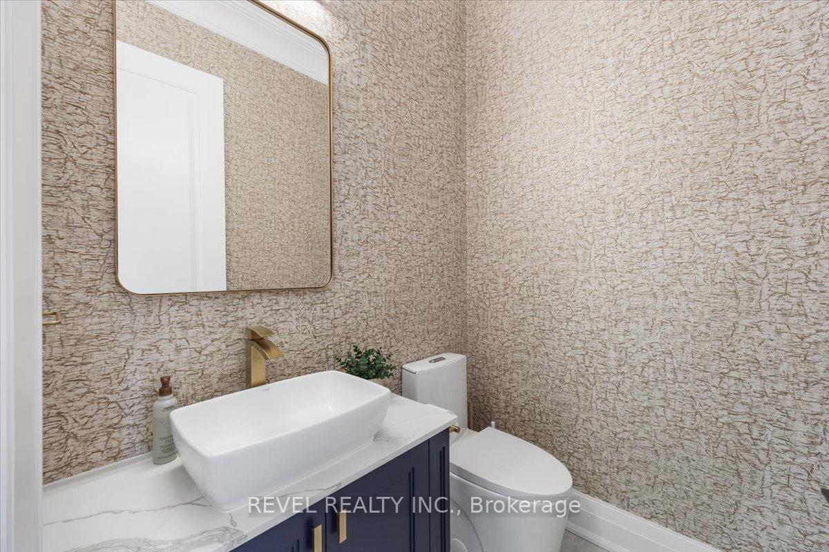 Photo 12 of 493 Brookside Drive, Oakville, West — HOMEH