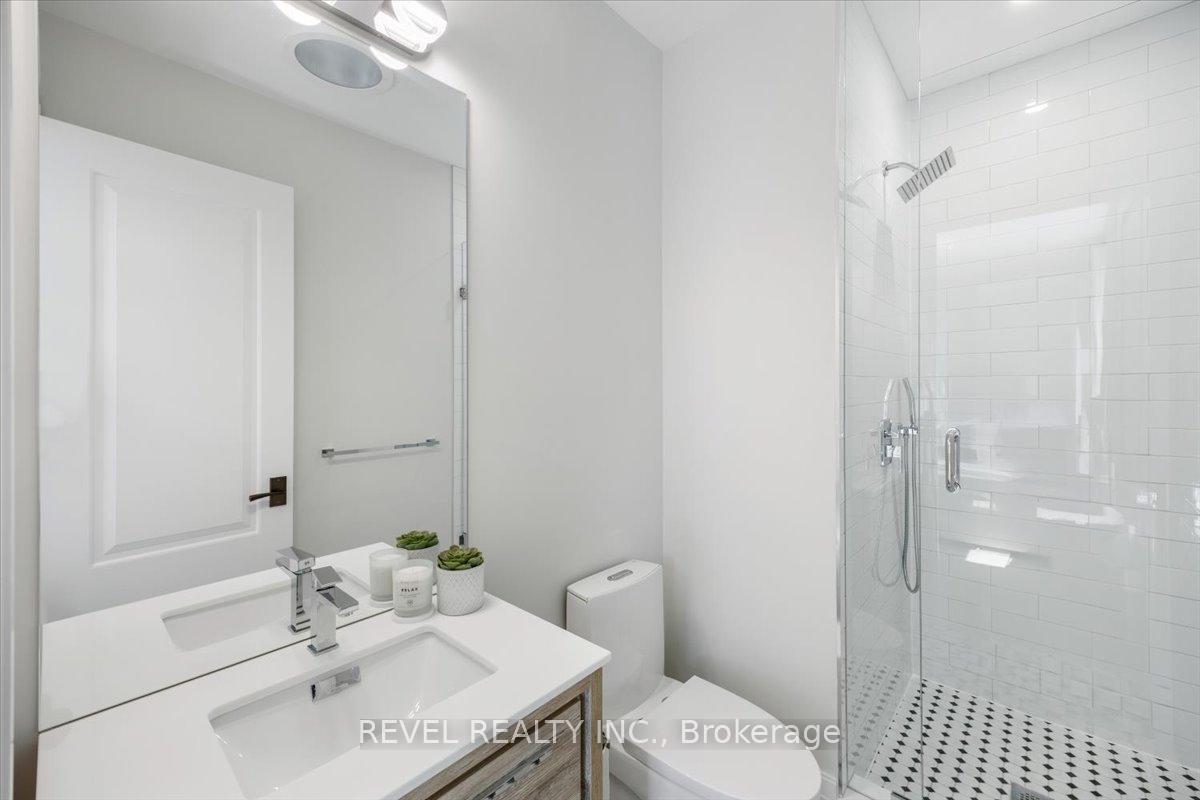 Photo 24 of 493 Brookside Drive, Oakville, West — HOMEH