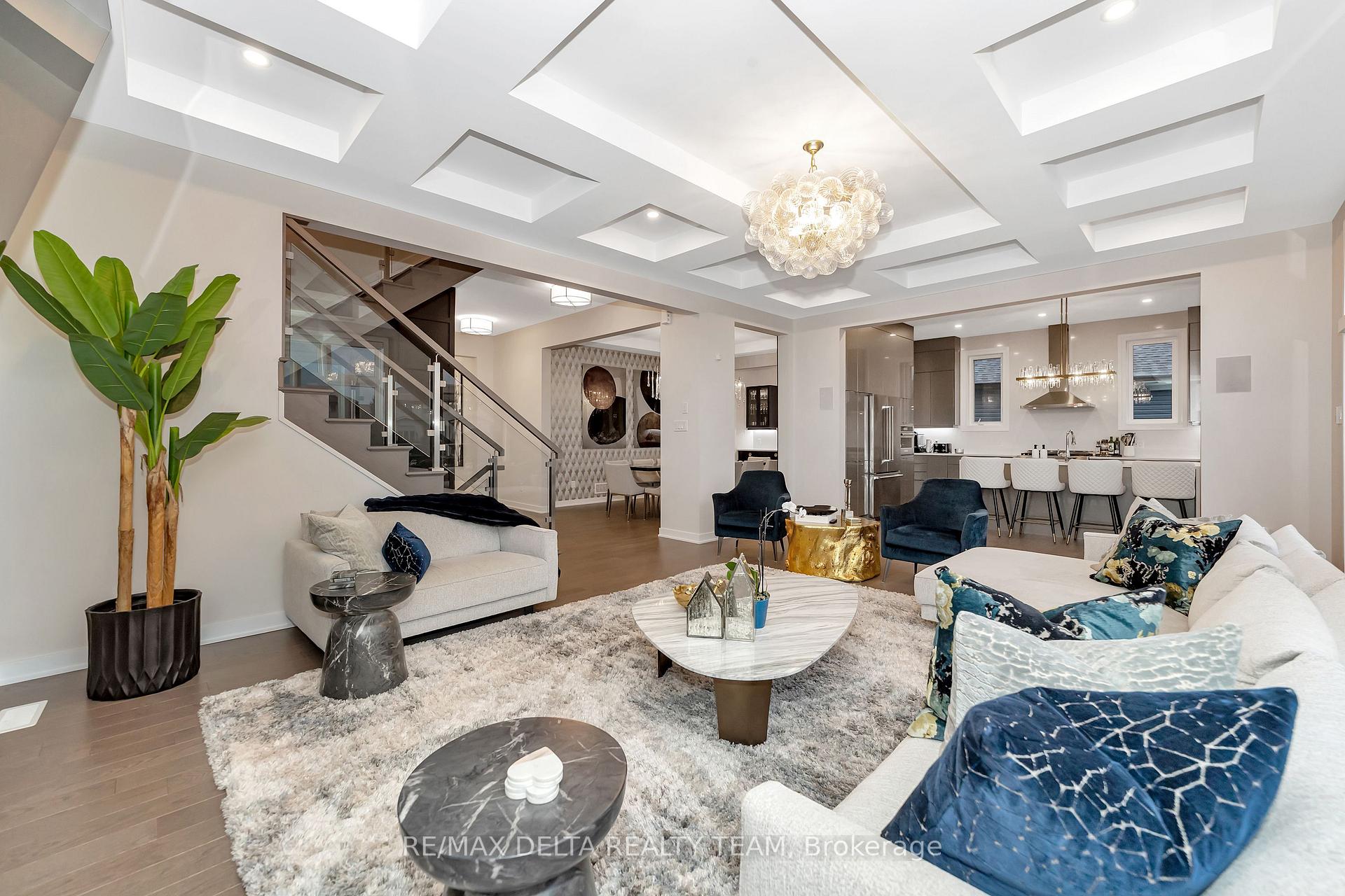 Photo 4 of 912 Socca Crescent, Ottawa, Notting Hill/Summerside — HOMEH