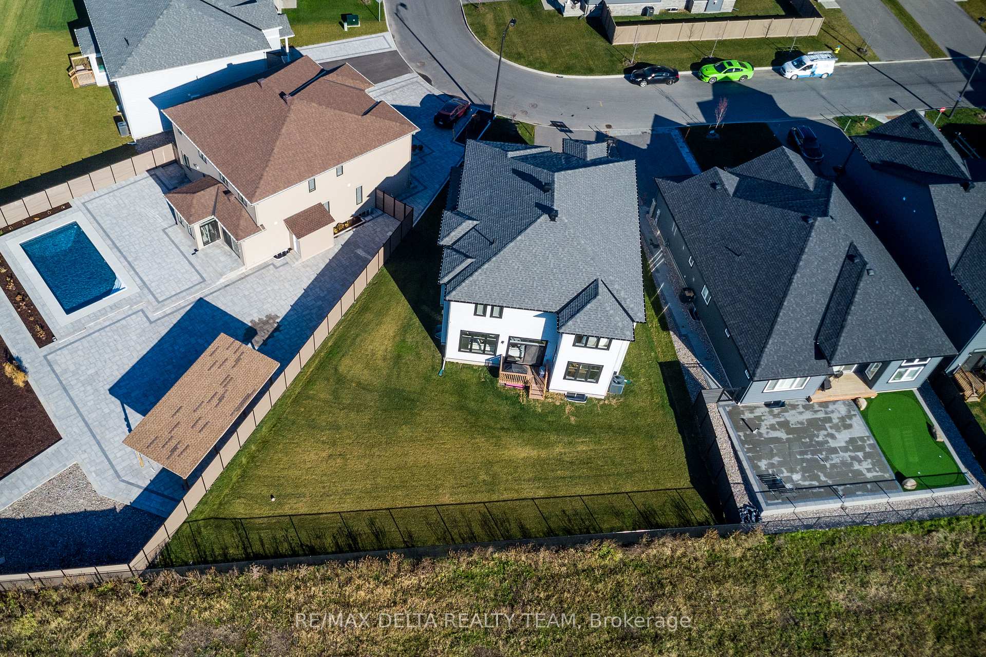 Photo 33 of 912 Socca Crescent, Ottawa, Notting Hill/Summerside — HOMEH