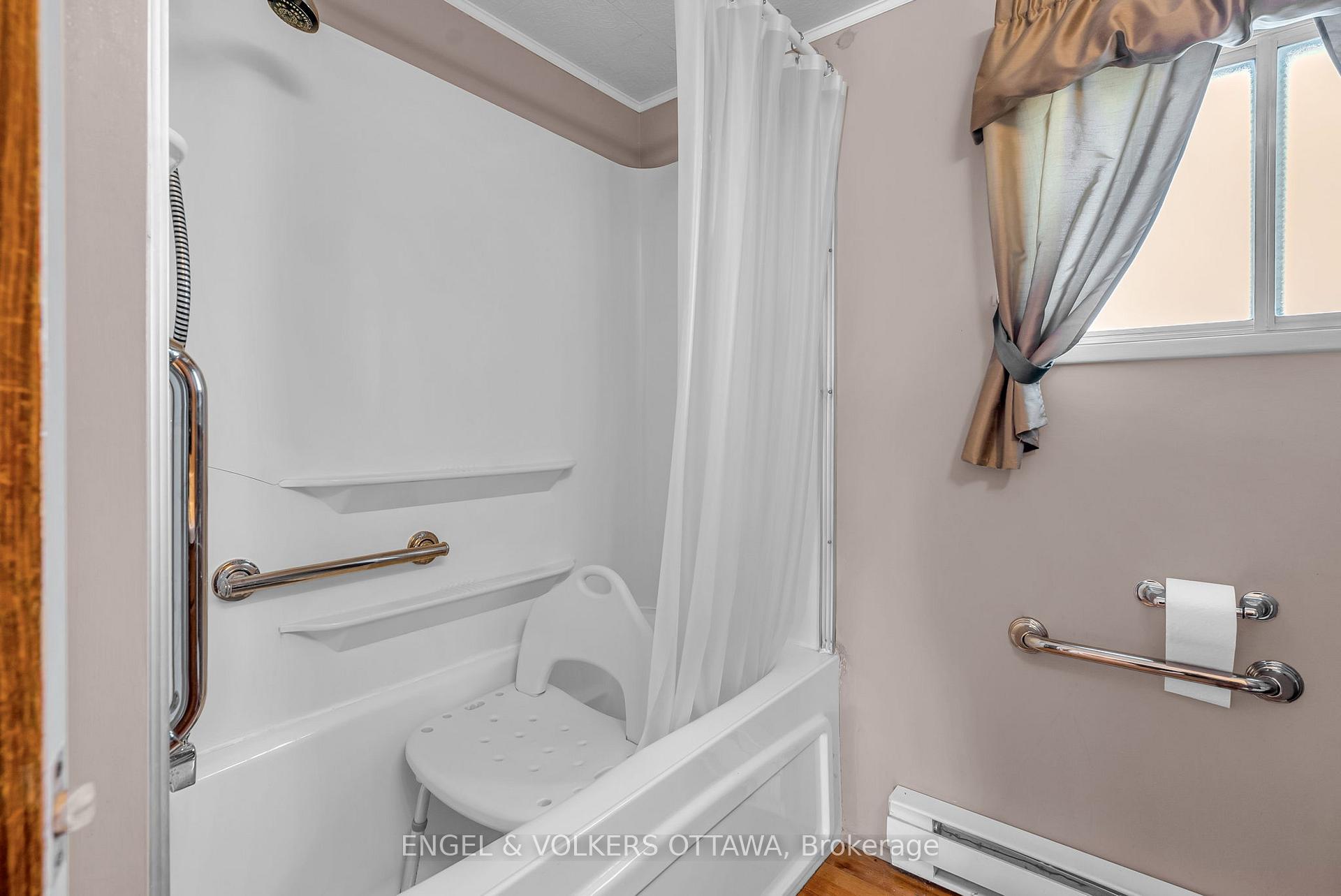 Photo 19 of 3875 County 45 Road, North Glengarry, North Glengarry (Kenyon) Twp — HOMEH