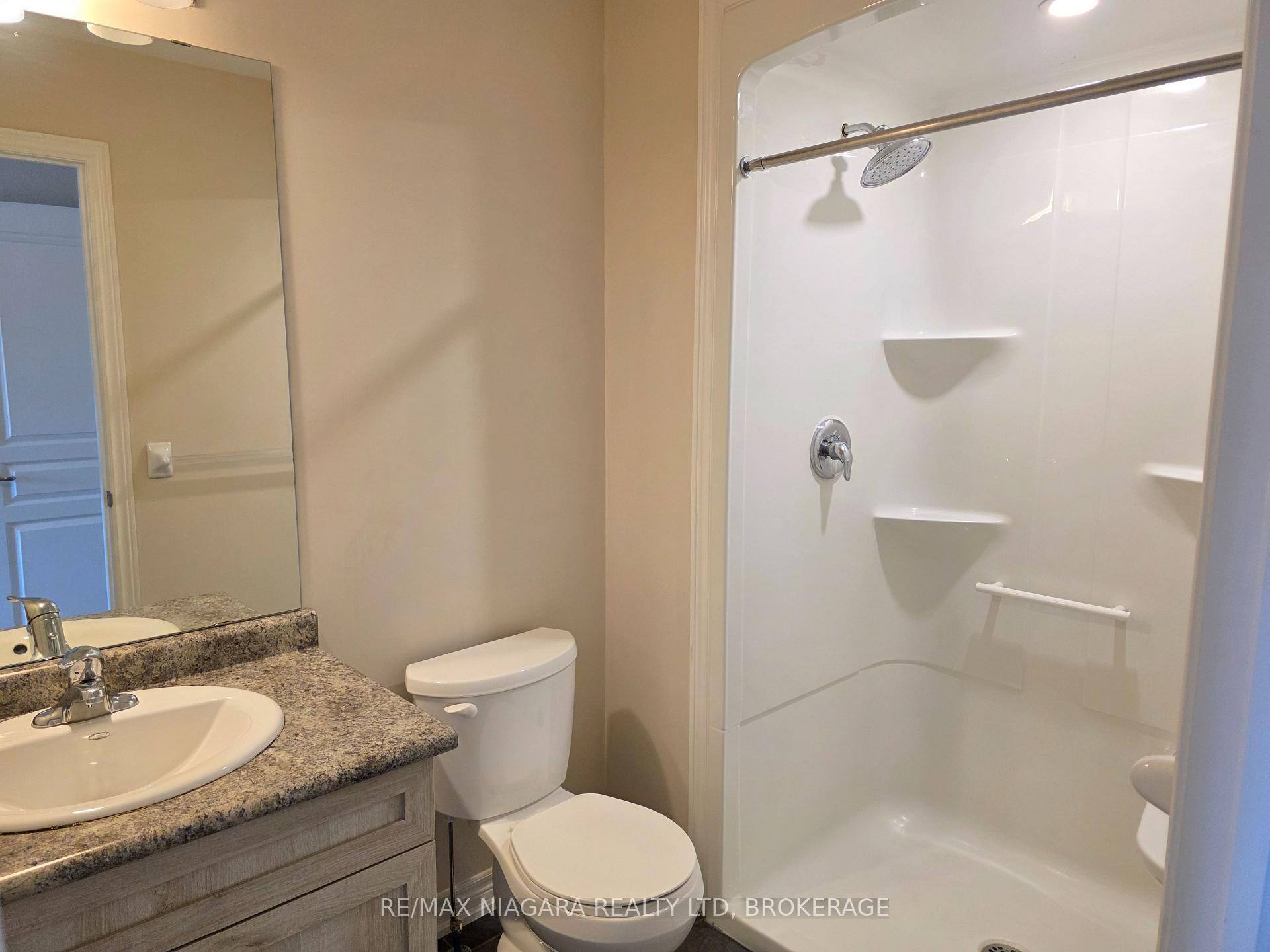 Photo 14 of 4476 Shuttleworth Drive, Niagara Falls, Lyons Creek — HOMEH