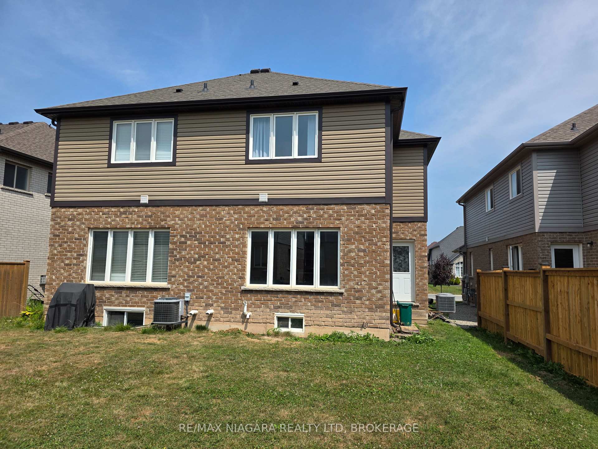 Photo 19 of 4476 Shuttleworth Drive, Niagara Falls, Lyons Creek — HOMEH