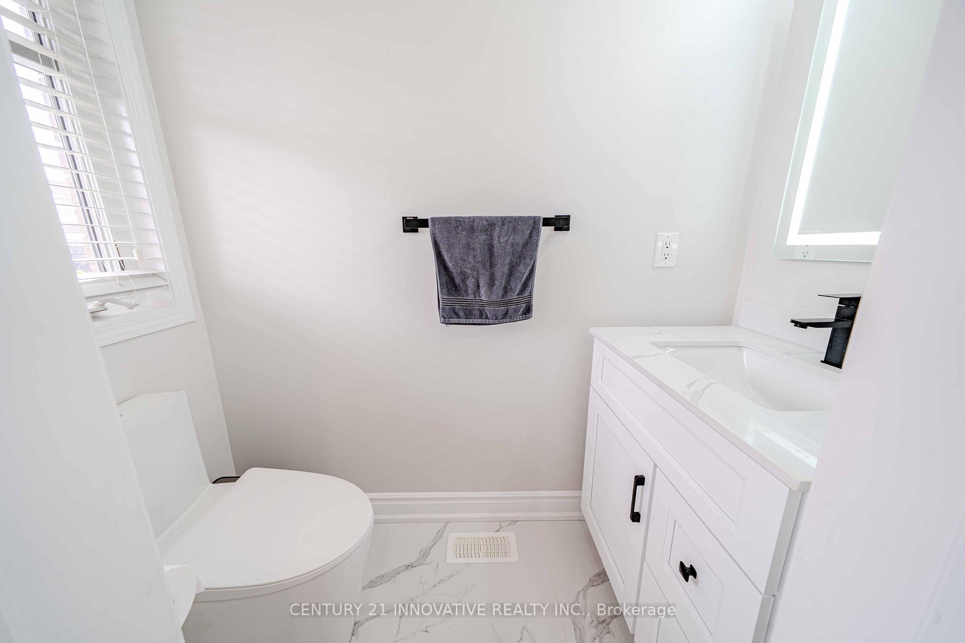 Photo 9 of 960 Dice Way, Milton, Willmott — HOMEH